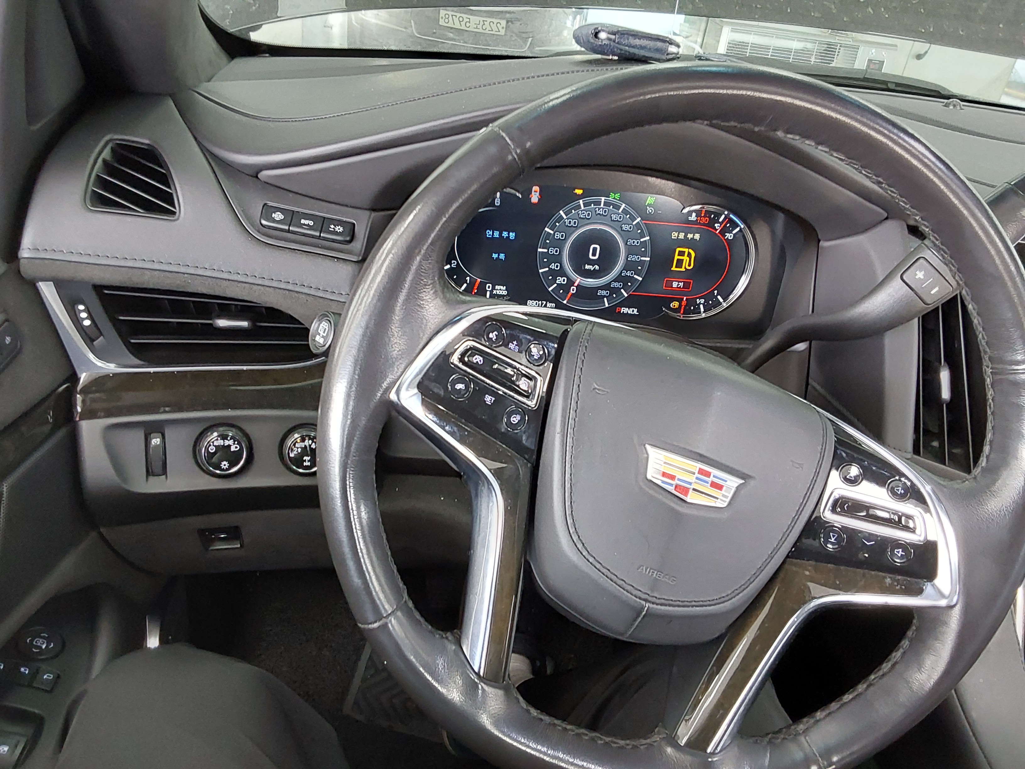 GENERAL MOTORS 캐딜락 - 16