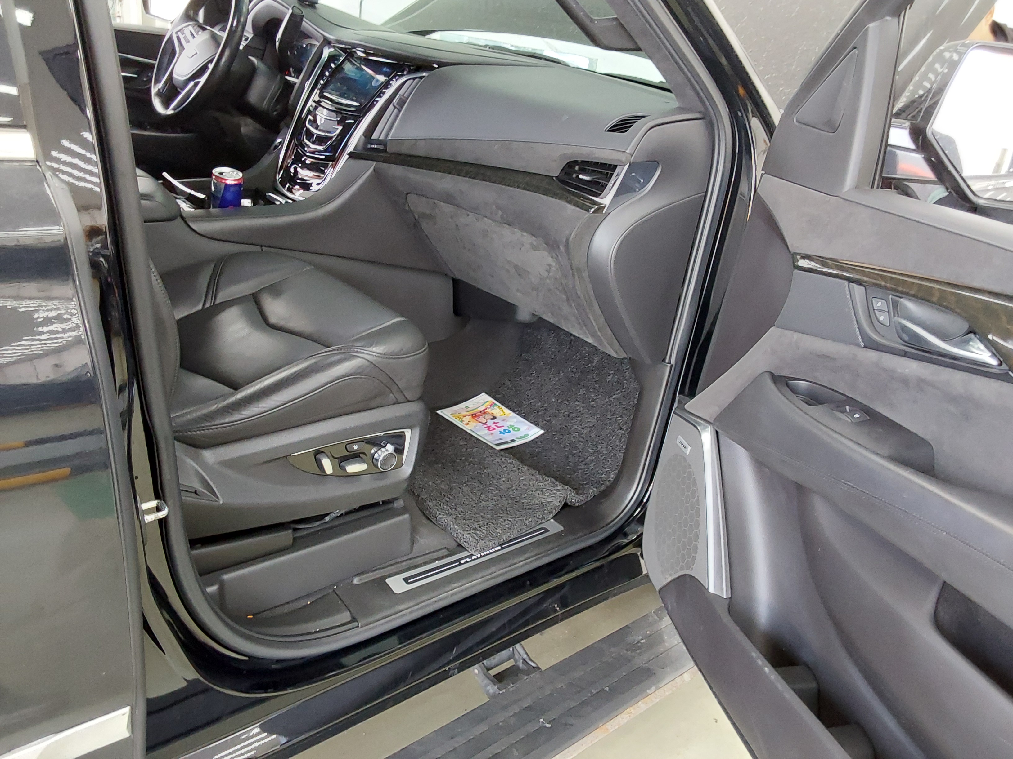 GENERAL MOTORS 캐딜락 - 13
