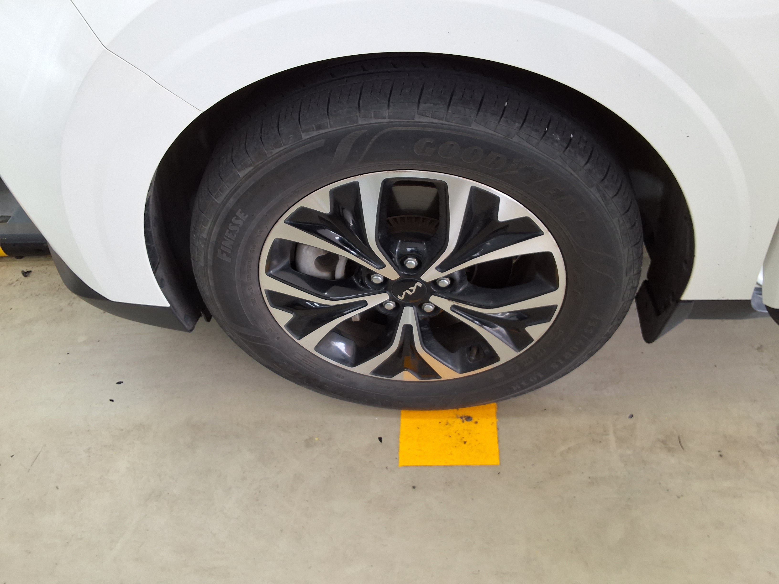 Kia SEDONA 2022 - Image 19
