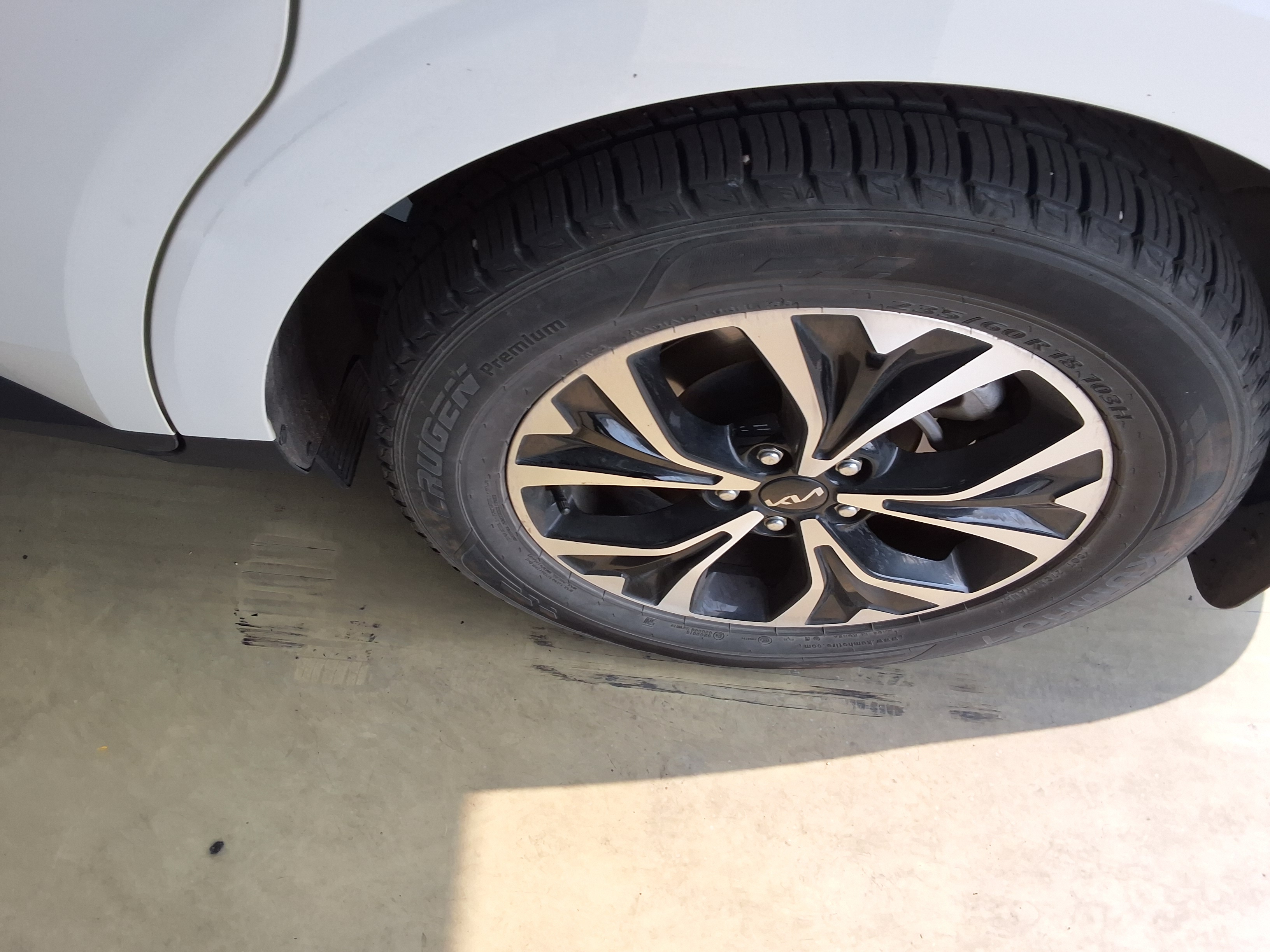 Kia SEDONA 2022 - Image 20