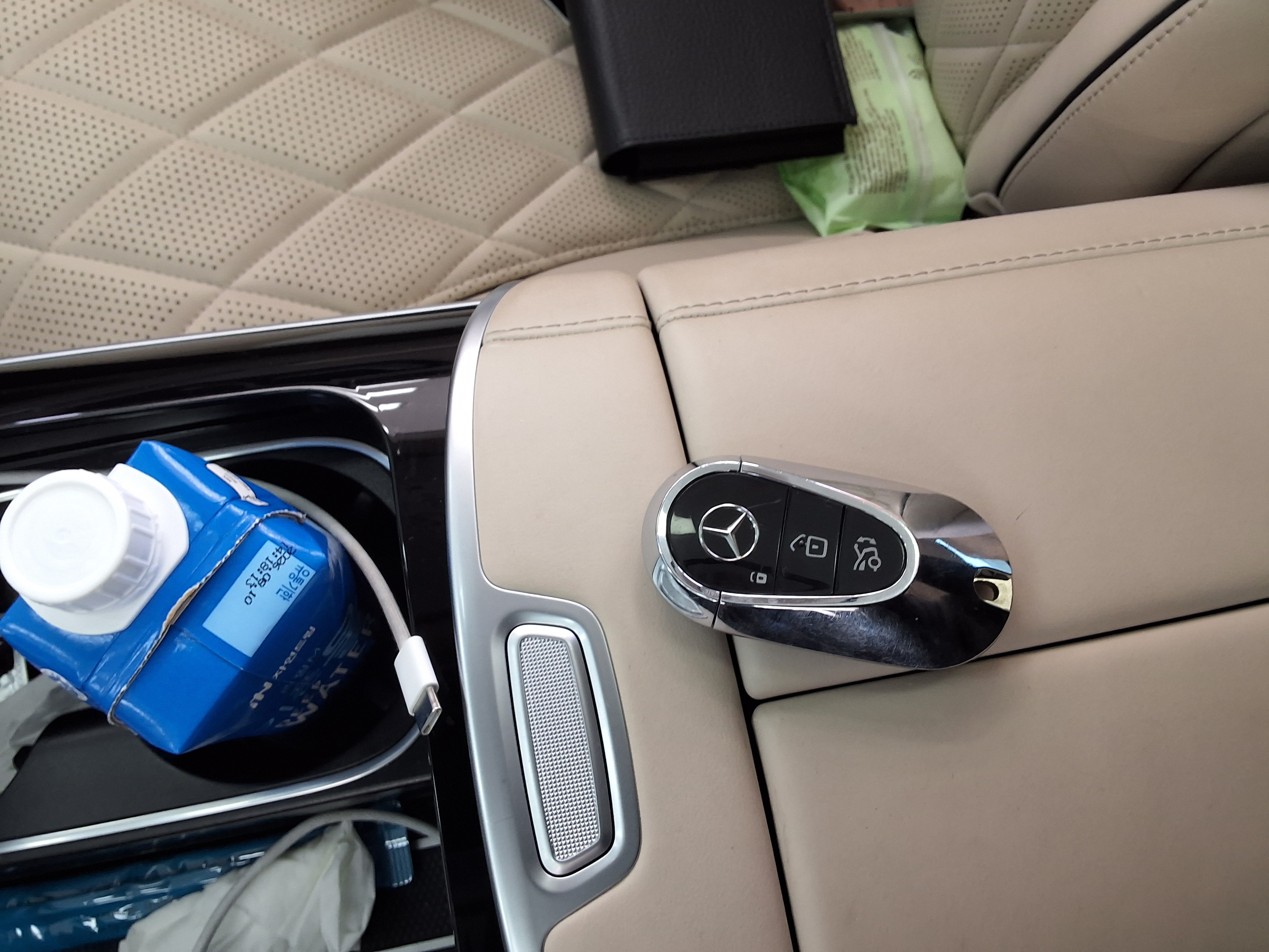 Mercedes-Benz S-Class - 19