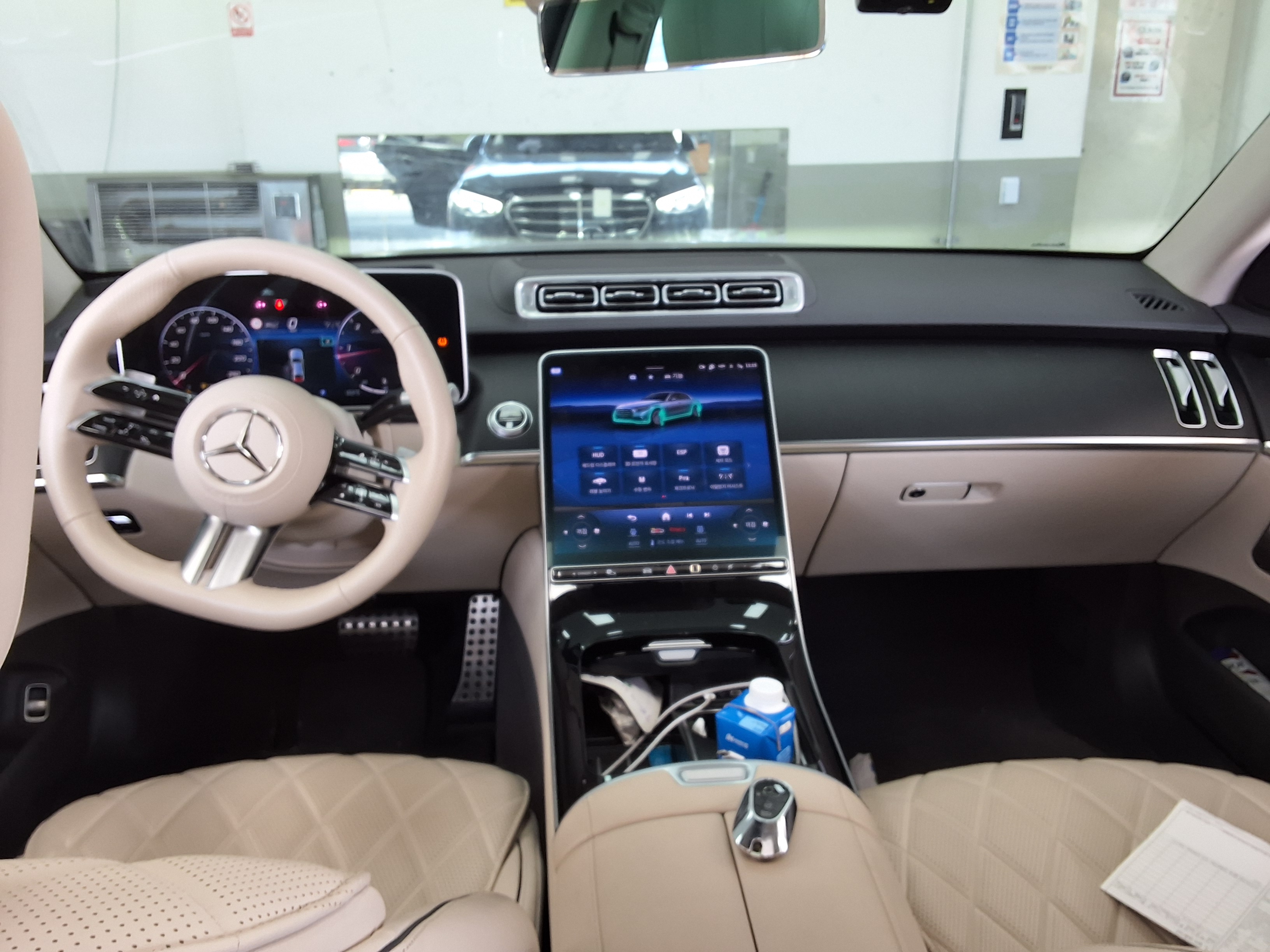 Mercedes-Benz S-Class - 10