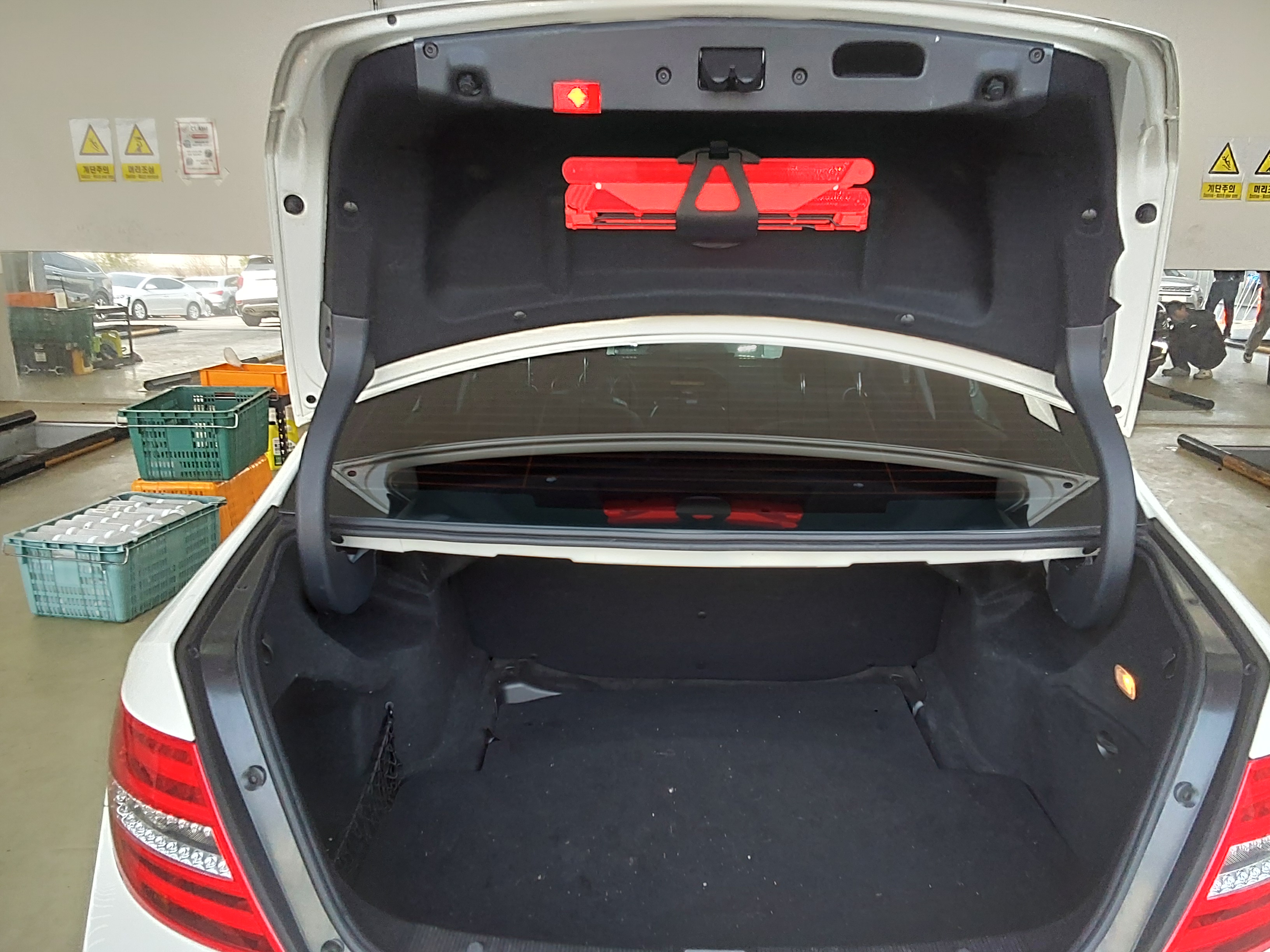 Mercedes-Benz C-Class - 14