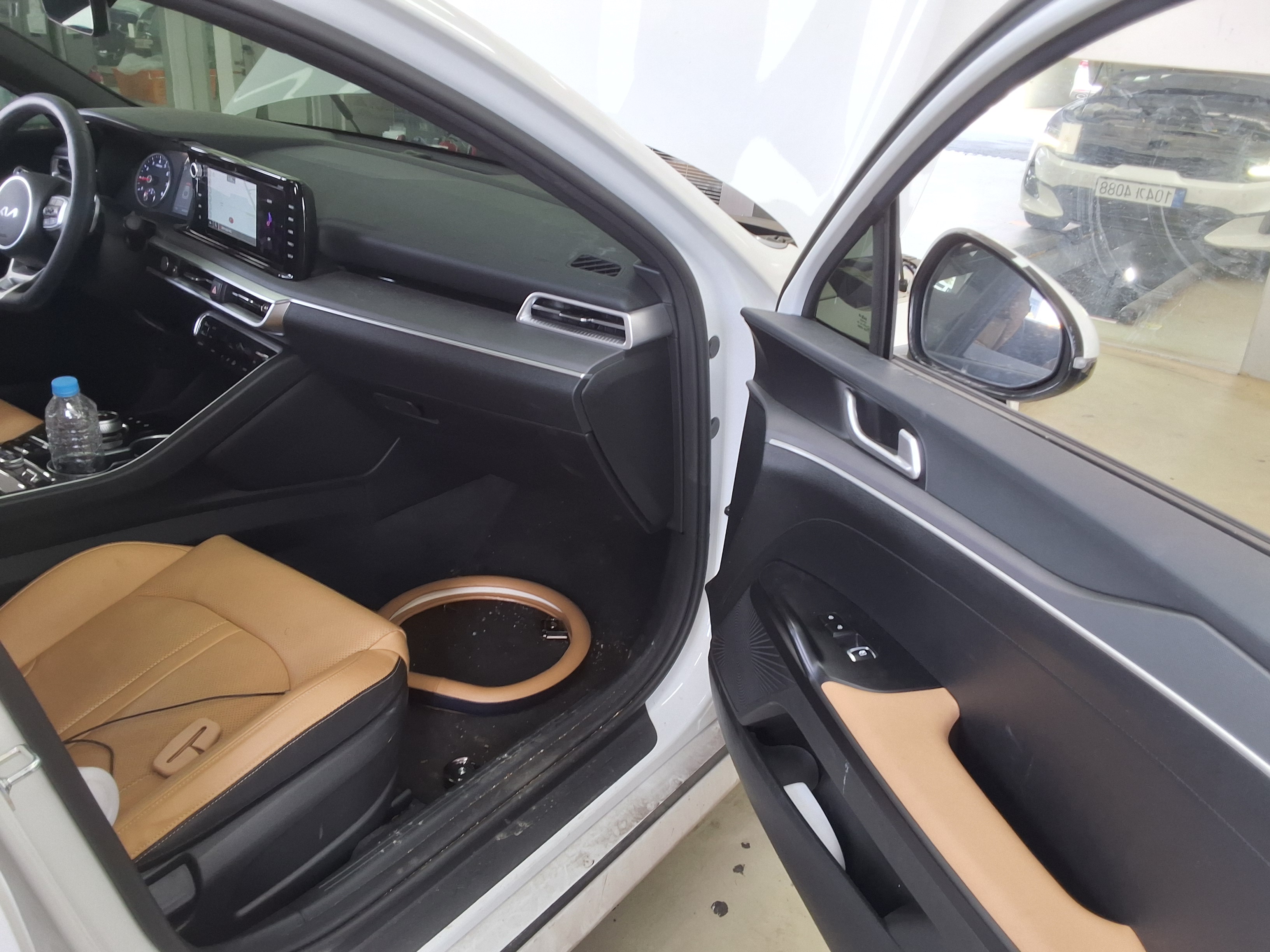 Kia K5 2023 - Image 13