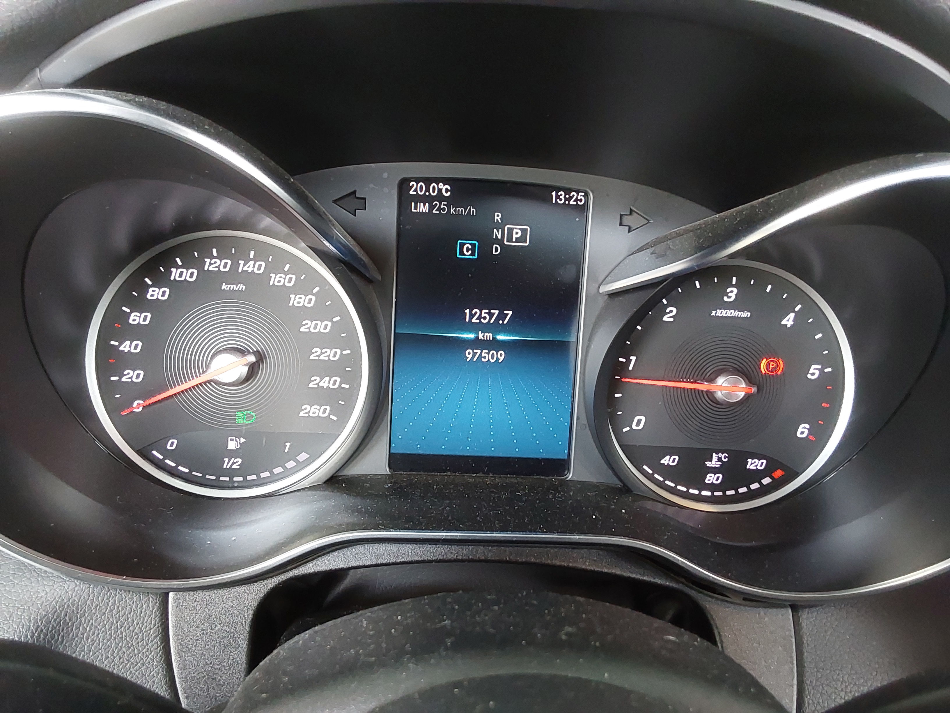 Mercedes-Benz C-Class - 8