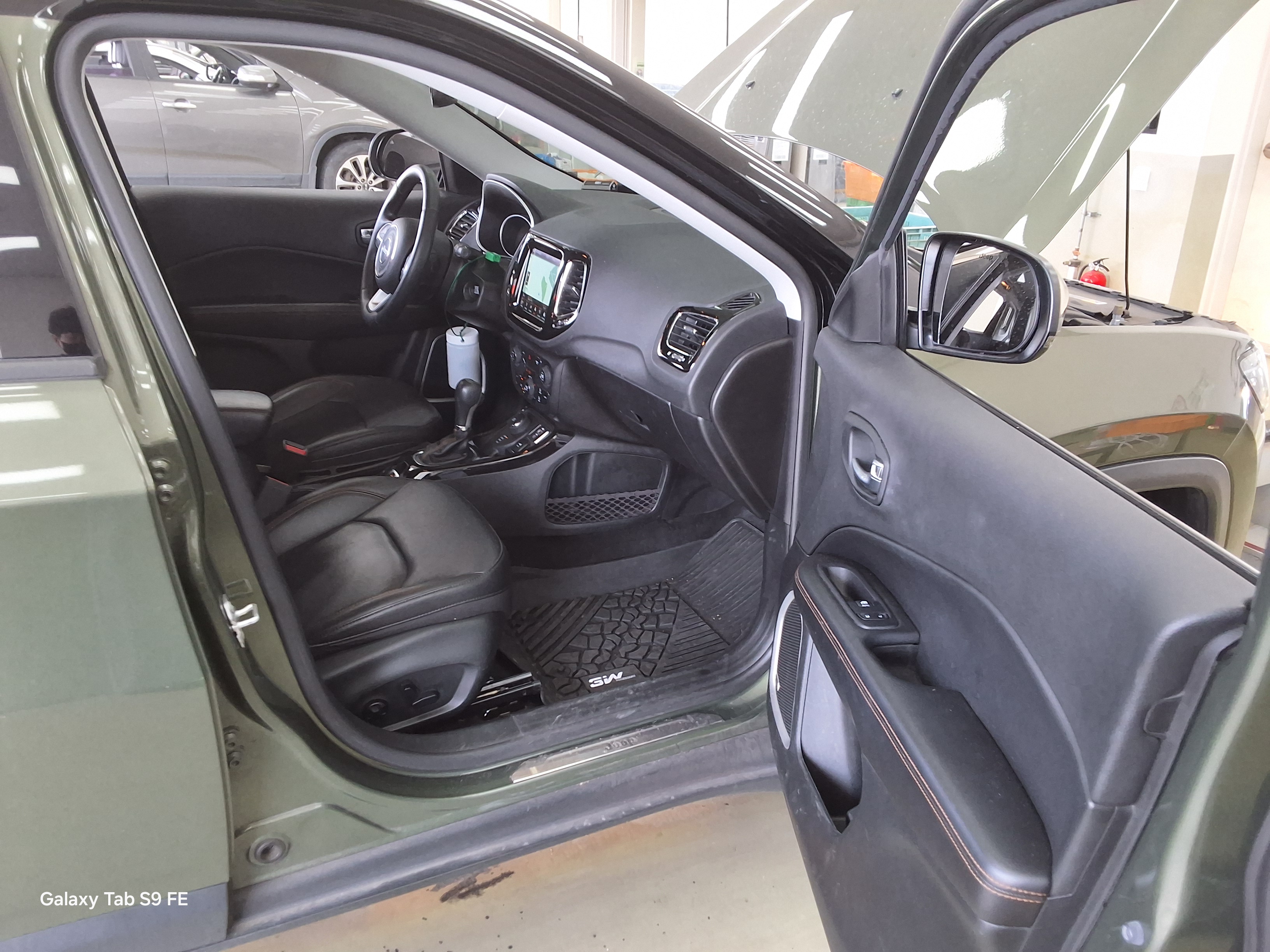 JEEP 컴패스 - 13