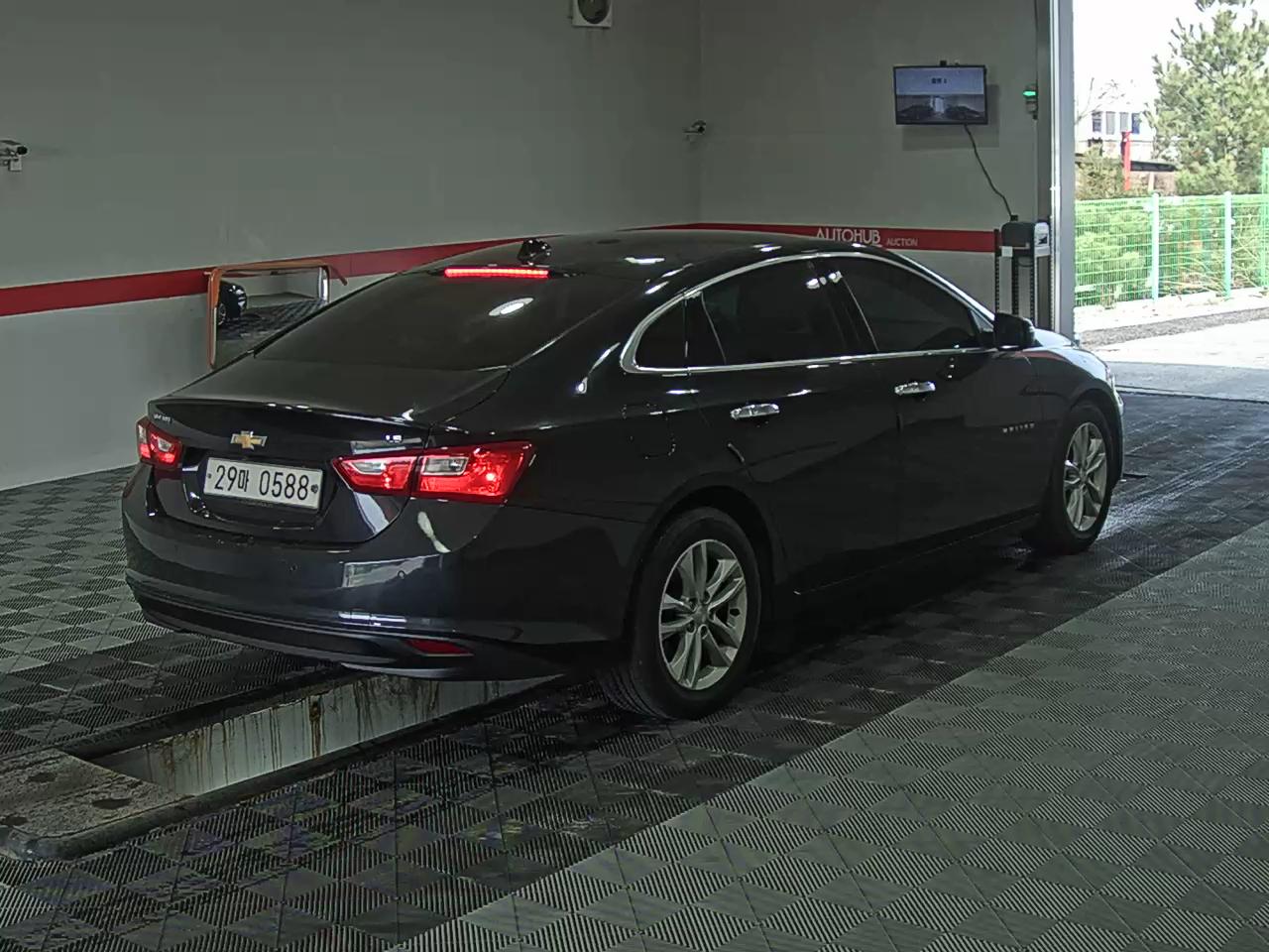 LEXUS LS - 4