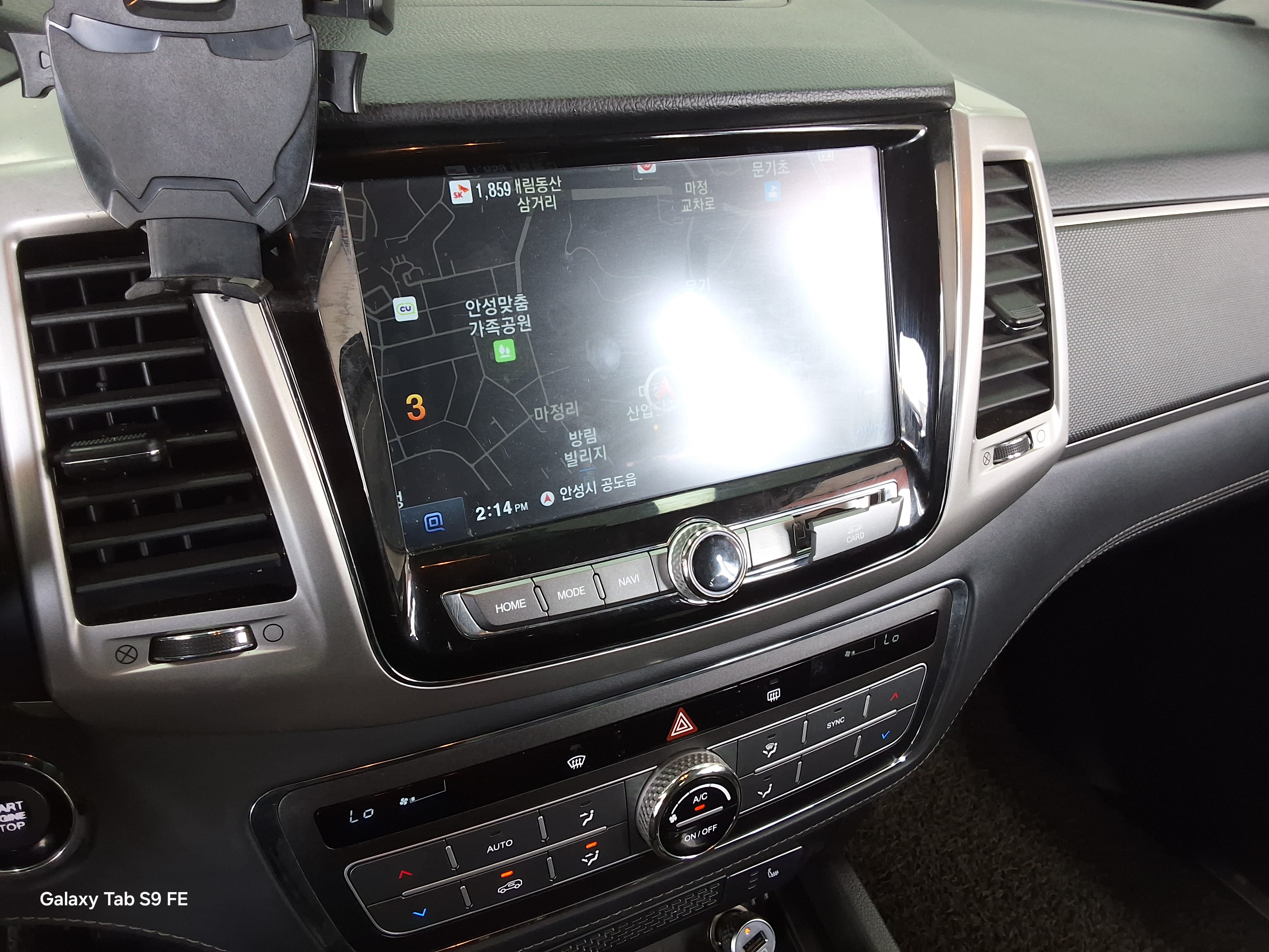 KG Mobility Rexton Sports 2019 - Image 17