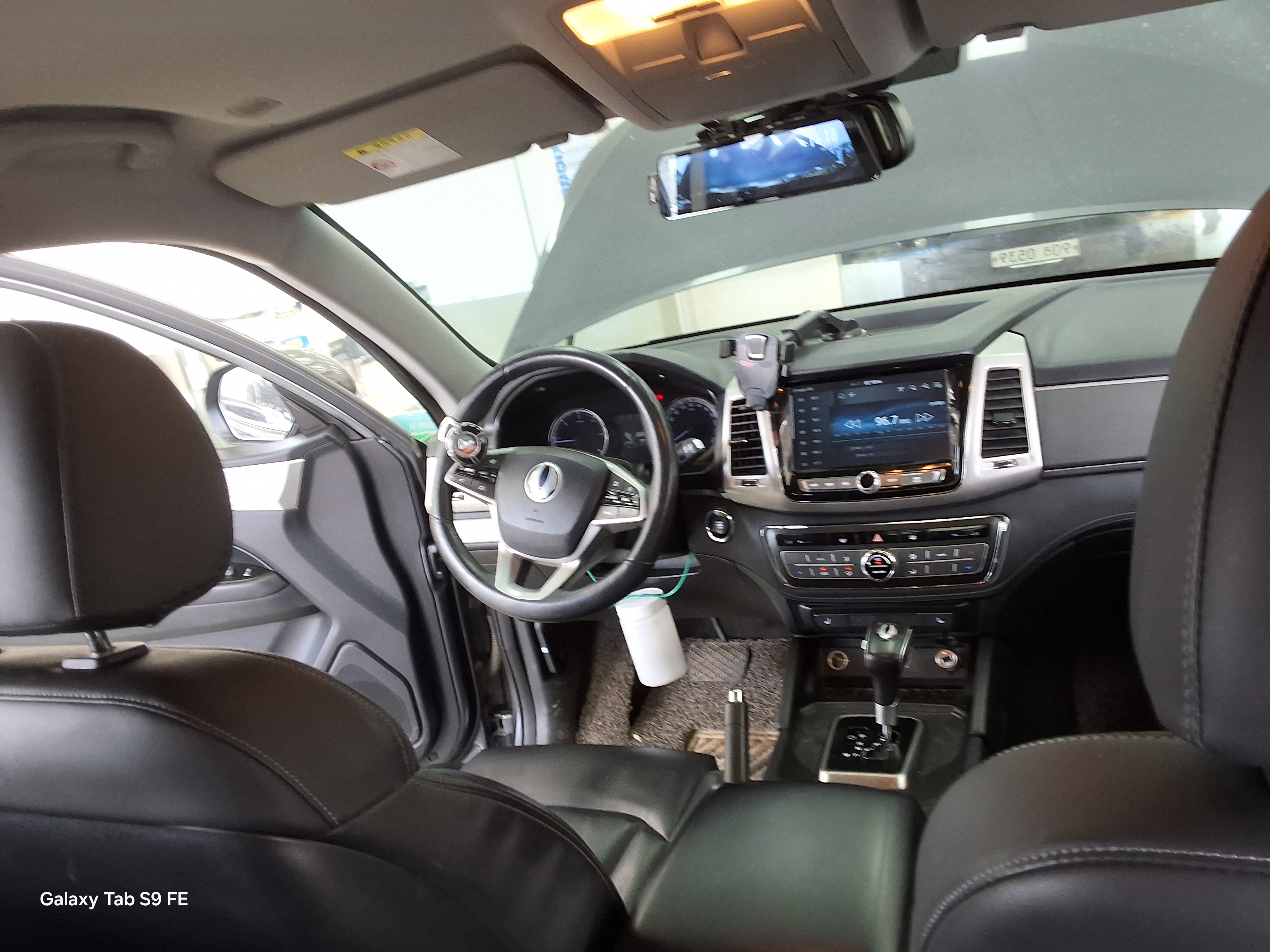 KG Mobility Rexton Sports 2019 - Image 10