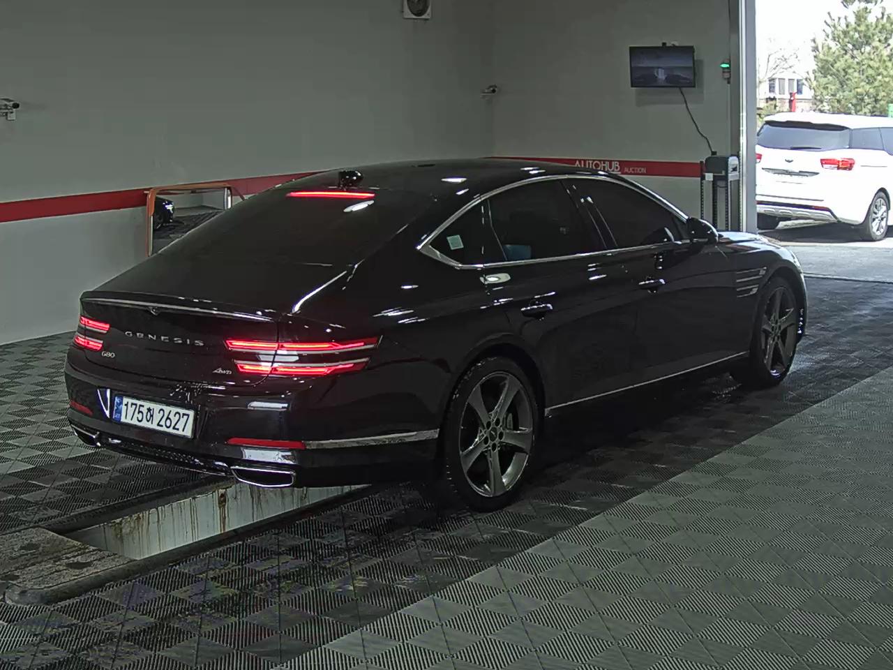 2023 - genesis g80