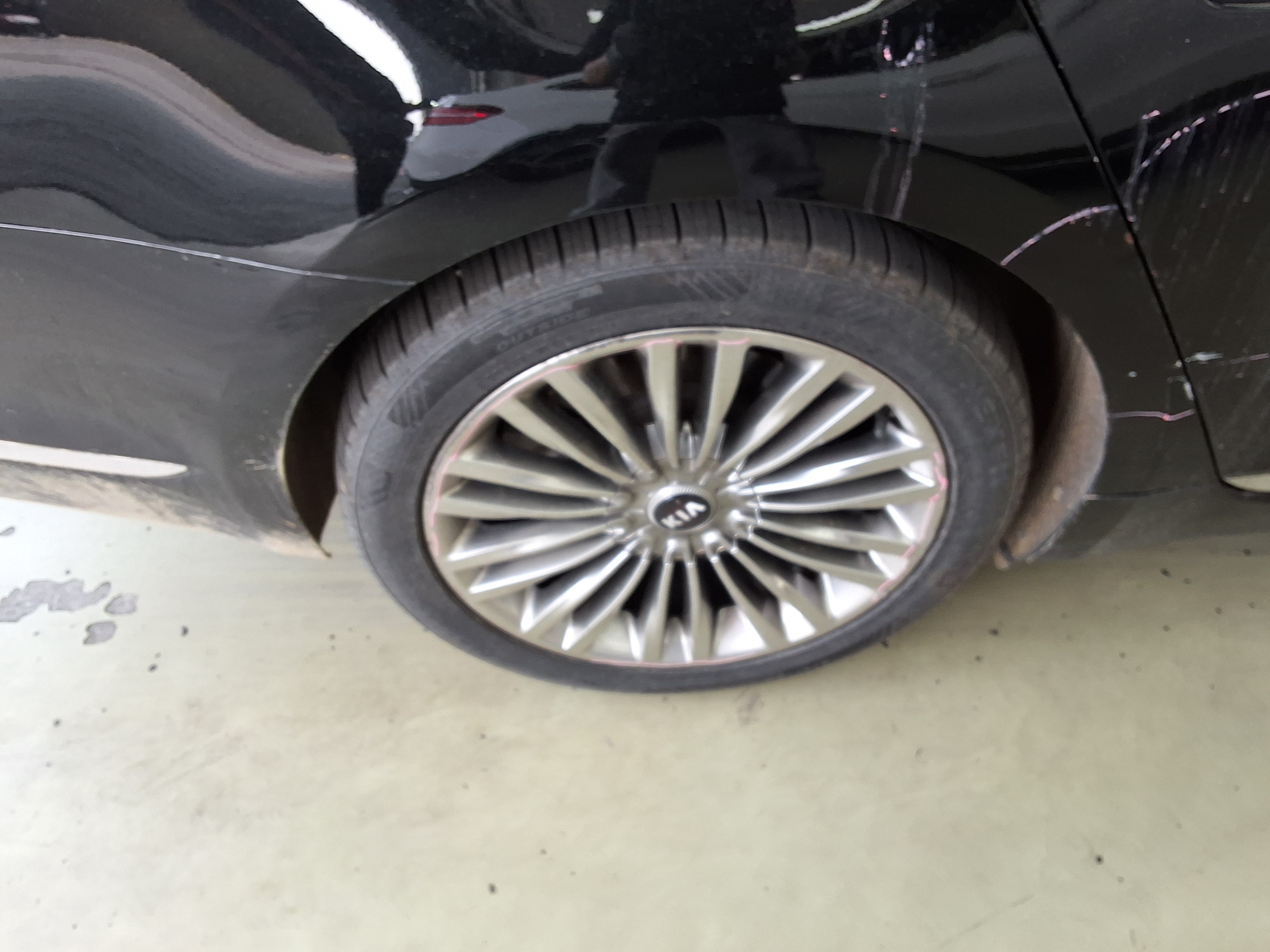 Kia QUORIS 2021 - Image 20