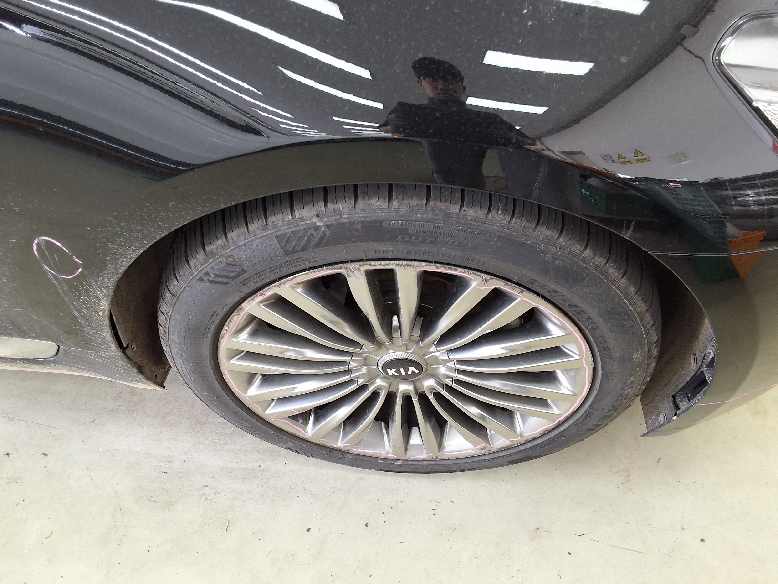Kia QUORIS 2021 - Image 19