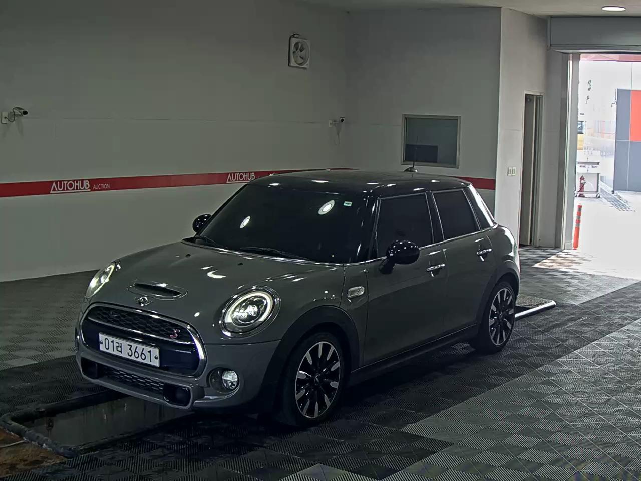 BMW MINI