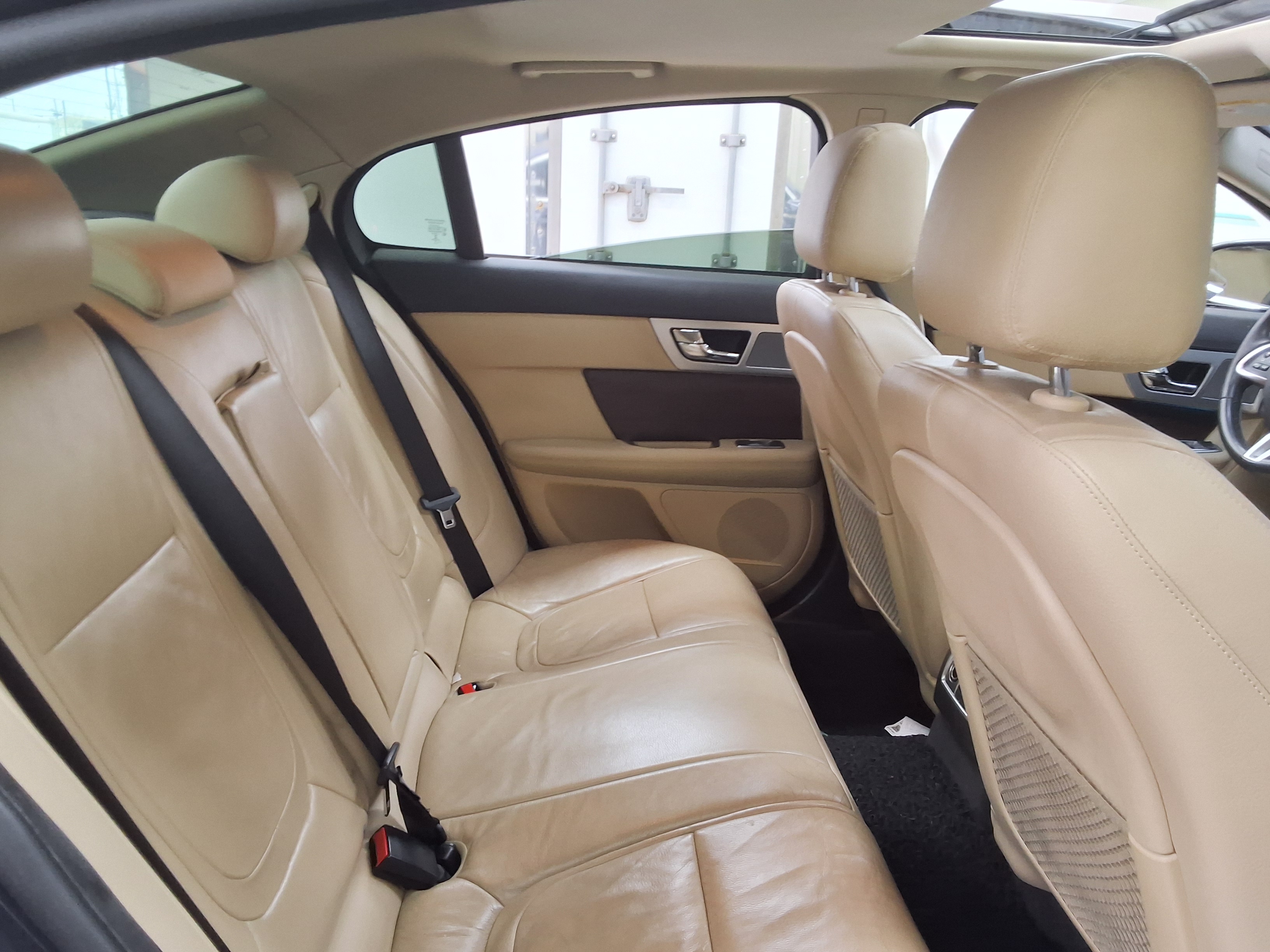 Jaguar Jaguar 2015 - Image 12