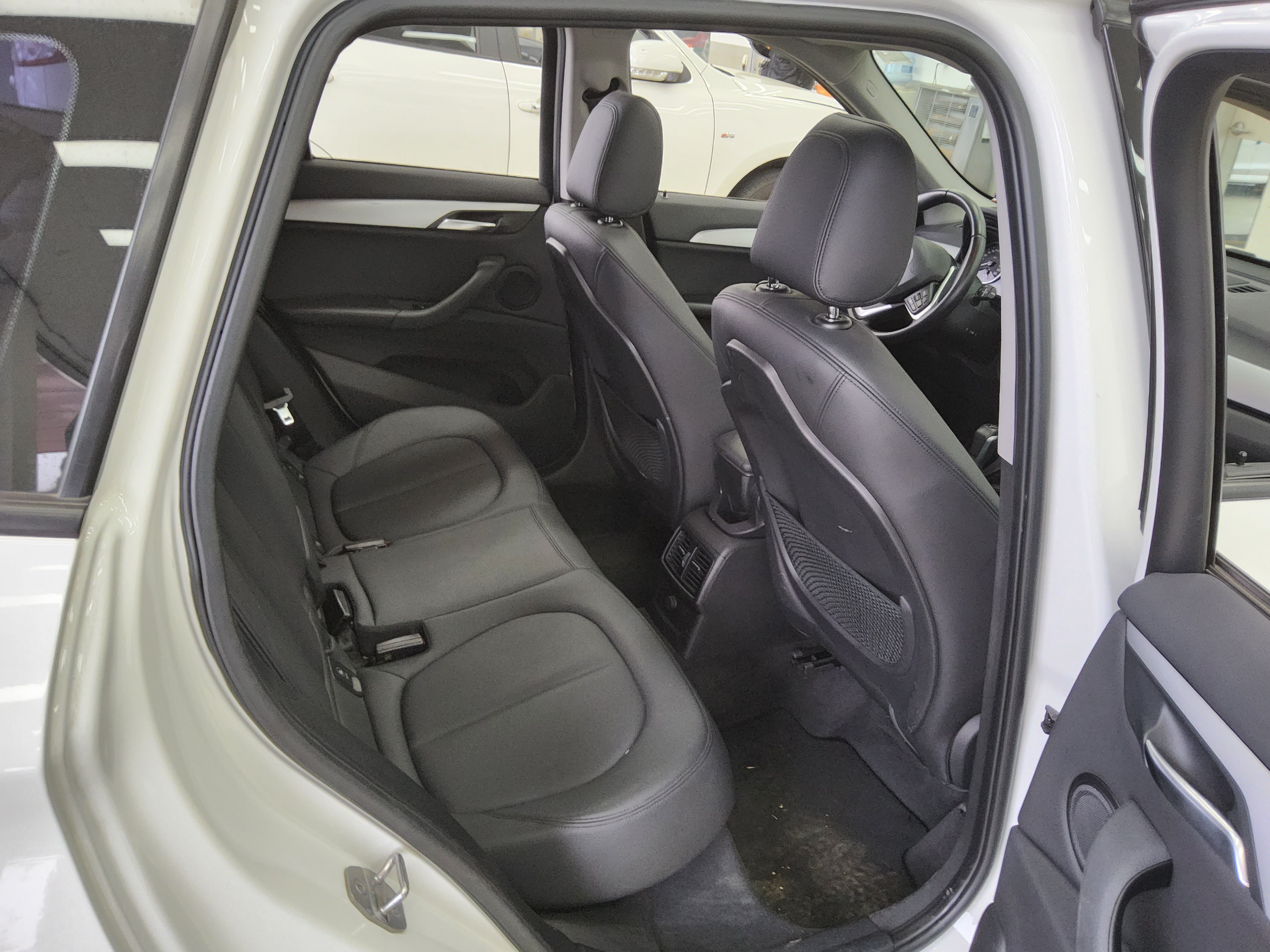 BMW X1 - 12