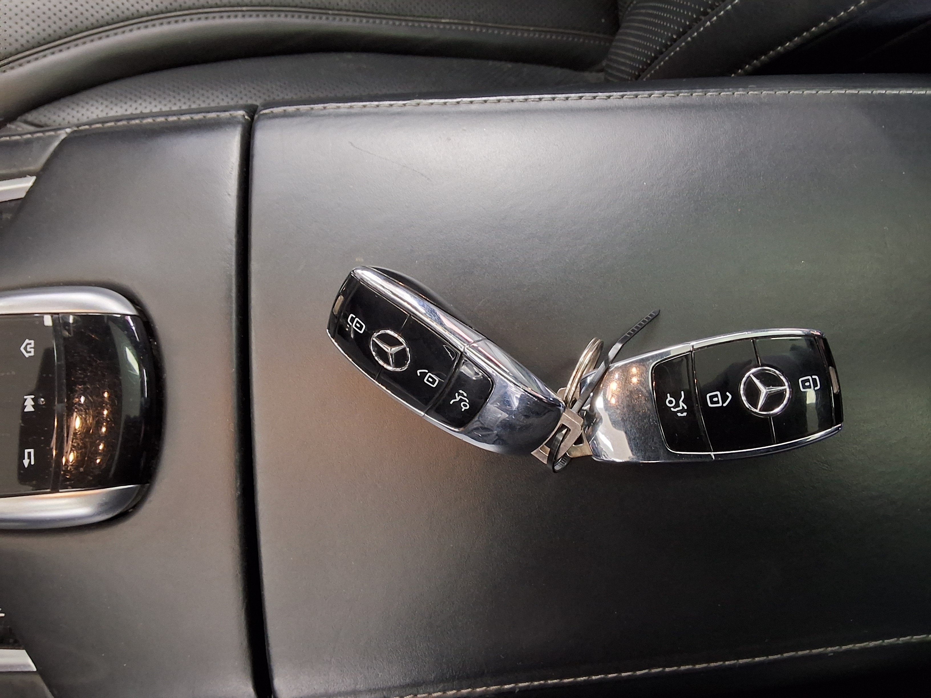 Mercedes-Benz S-Class 2018 - Image 19