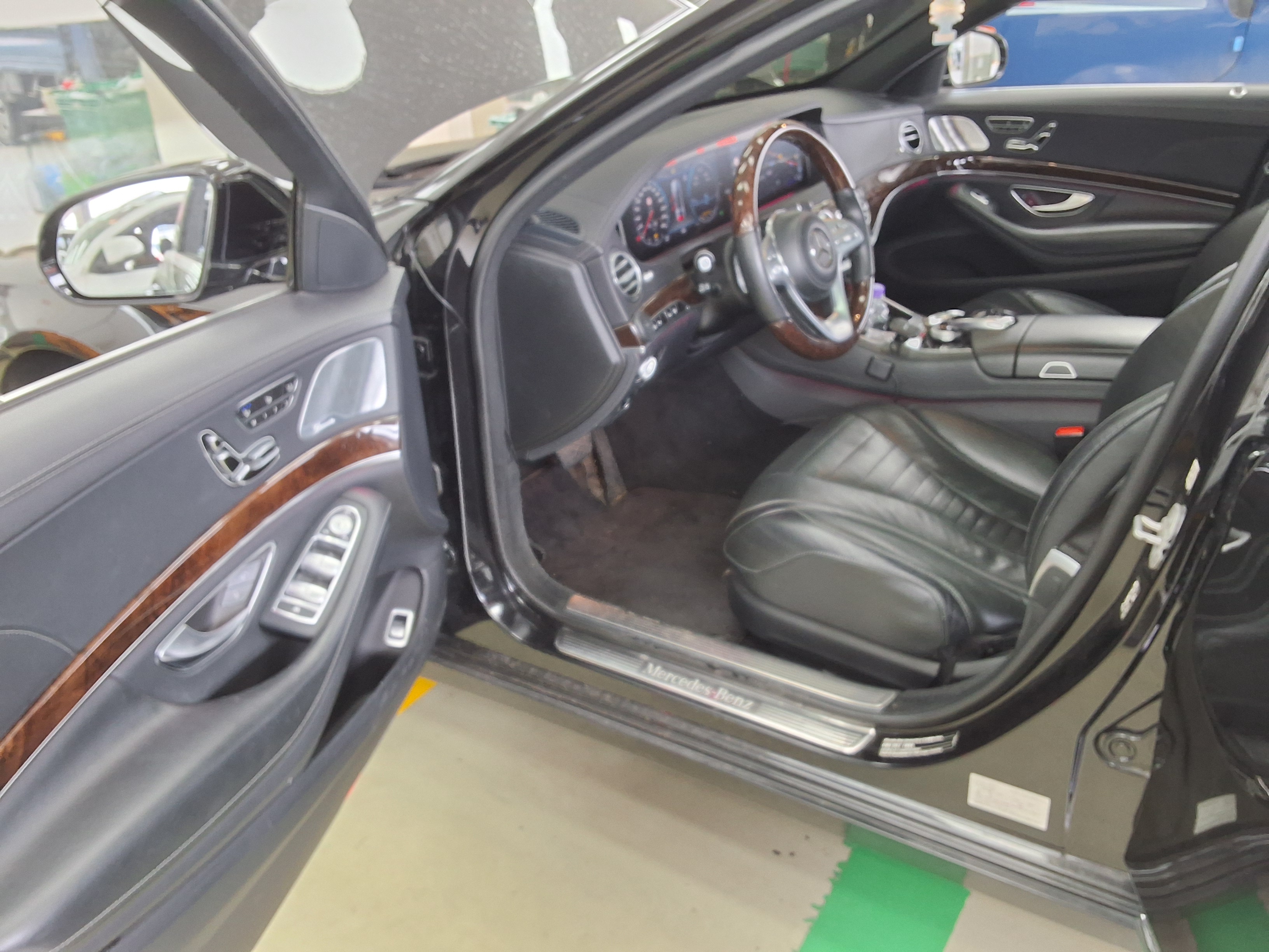Mercedes-Benz S-Class 2018 - Image 9