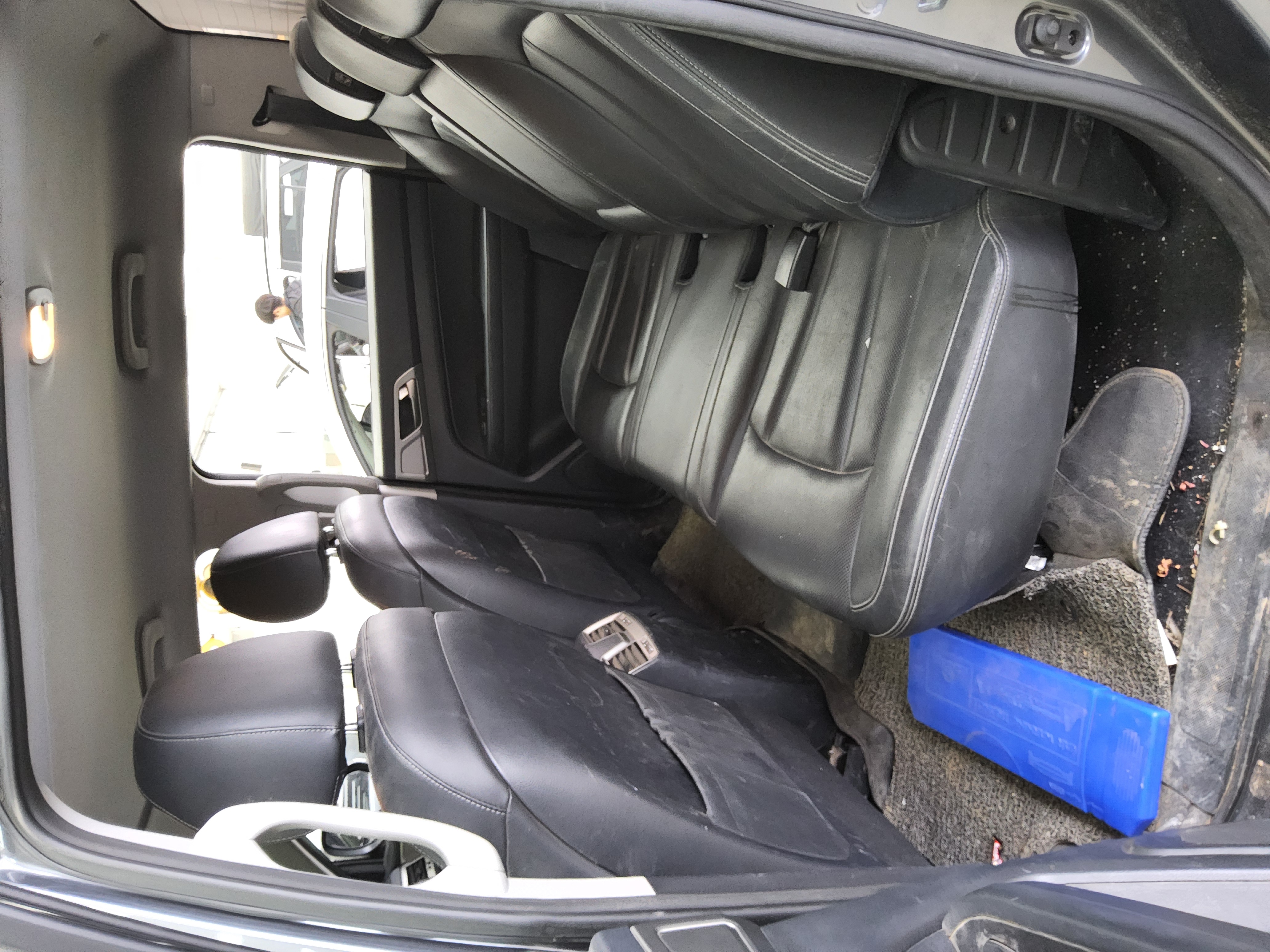 KG Mobility Rexton Sports - 11