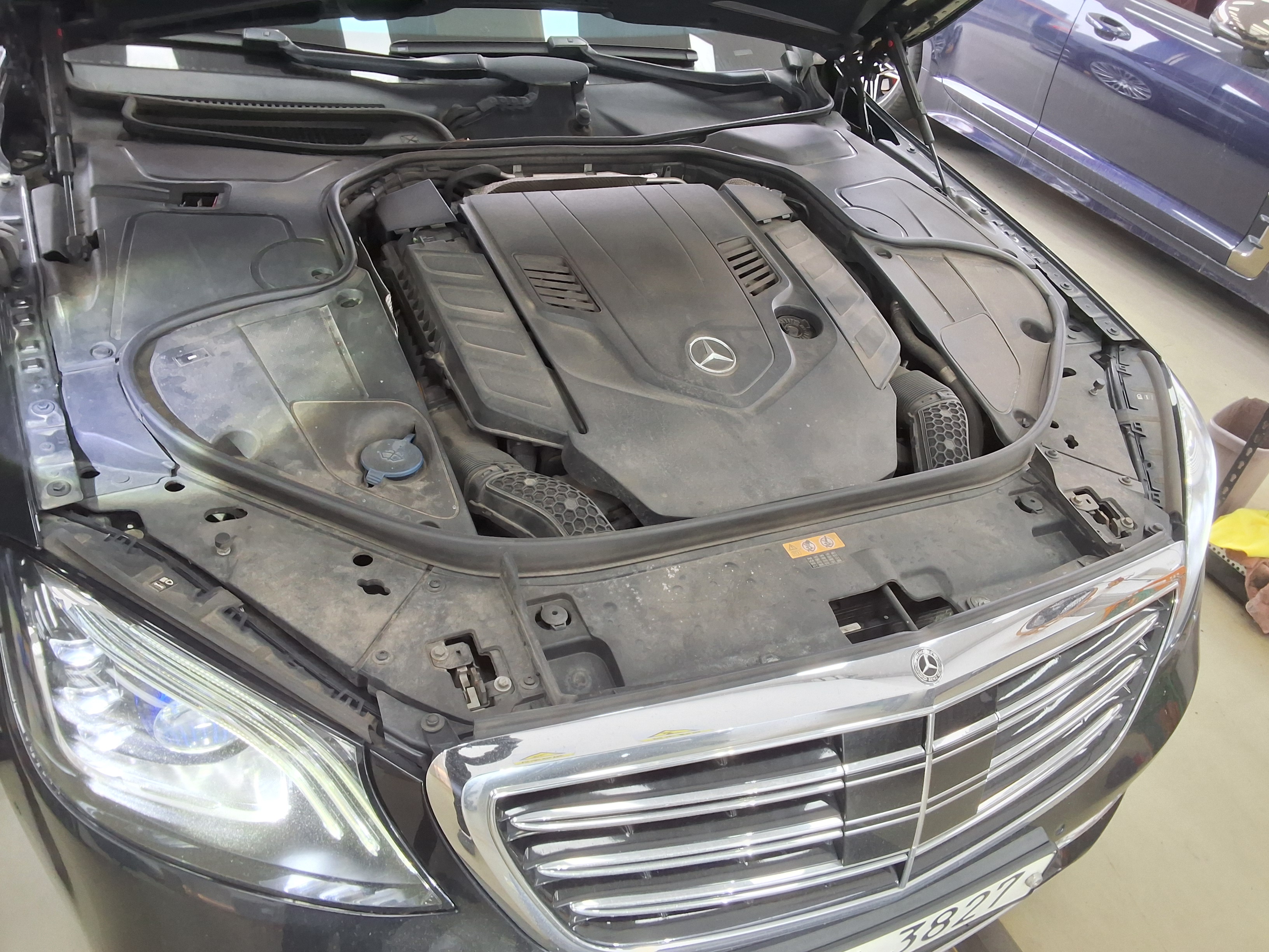 2018 - mercedes-benz s560l