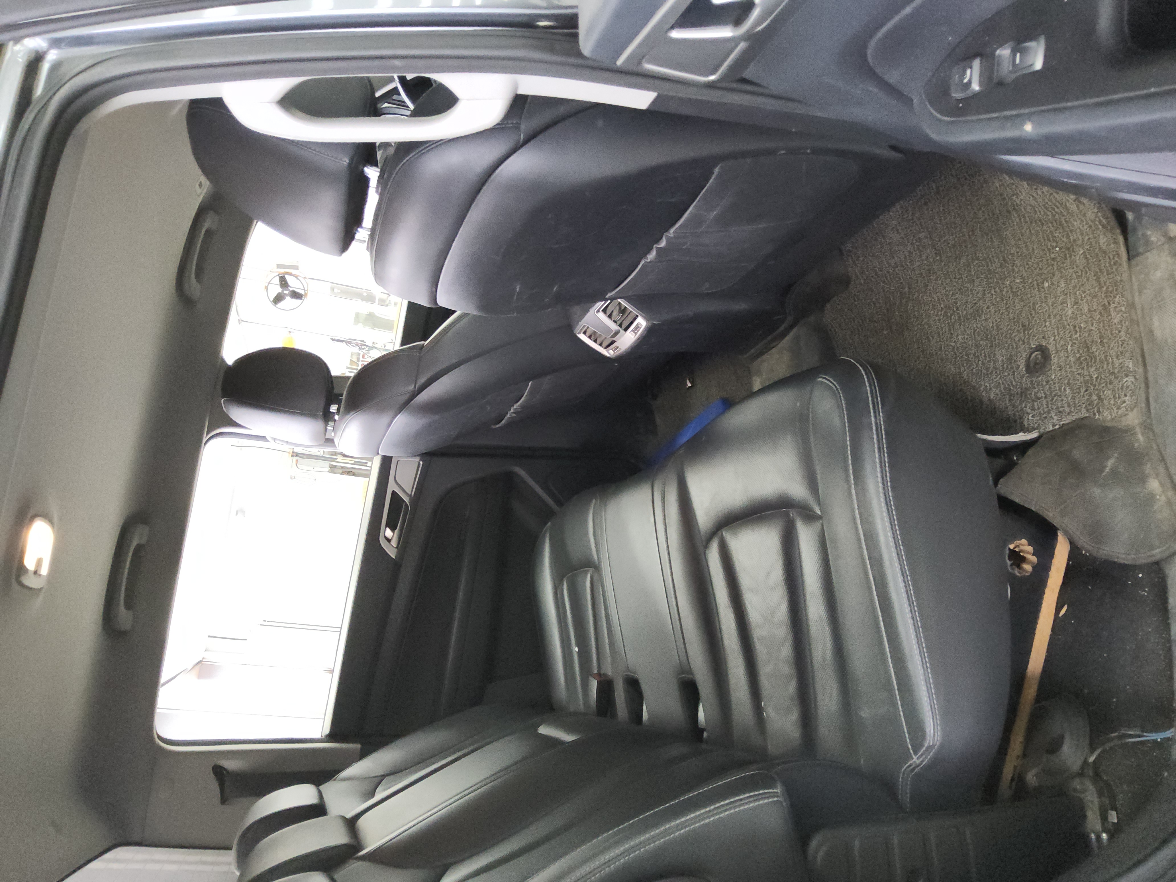 KG Mobility Rexton Sports - 12