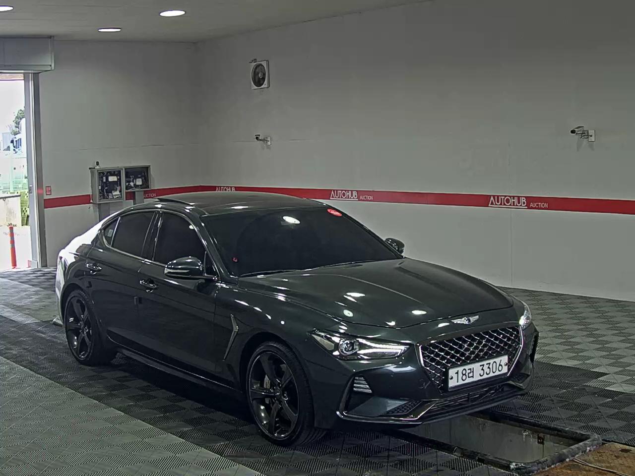جينيسيس G70 - 2