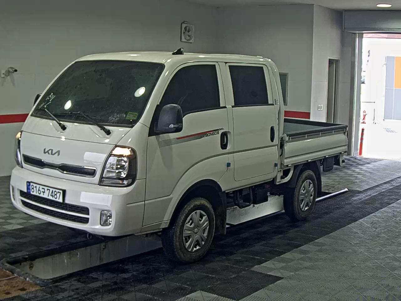 Chrysler Cargo