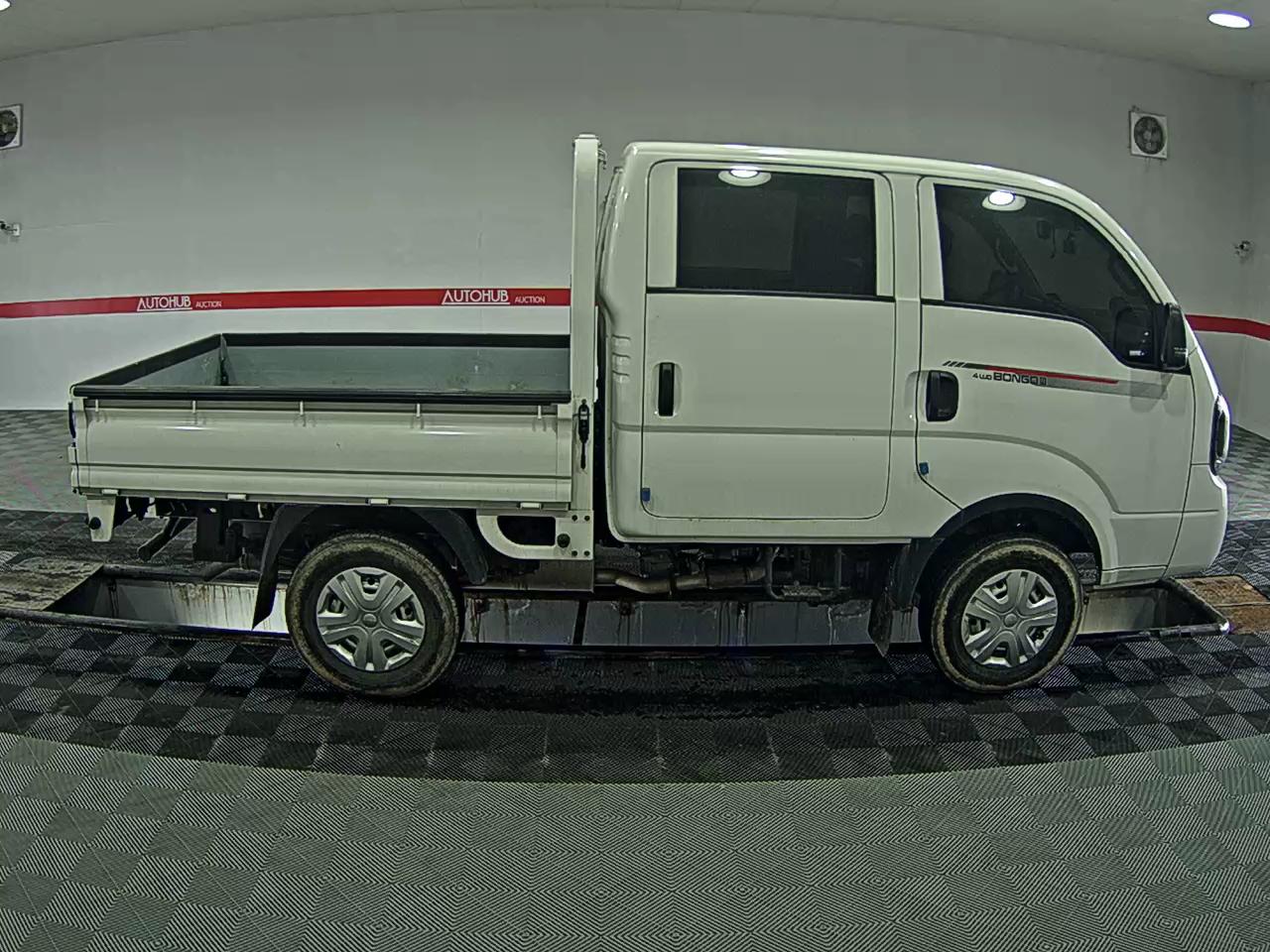 Chrysler Cargo 2024 - Image 3