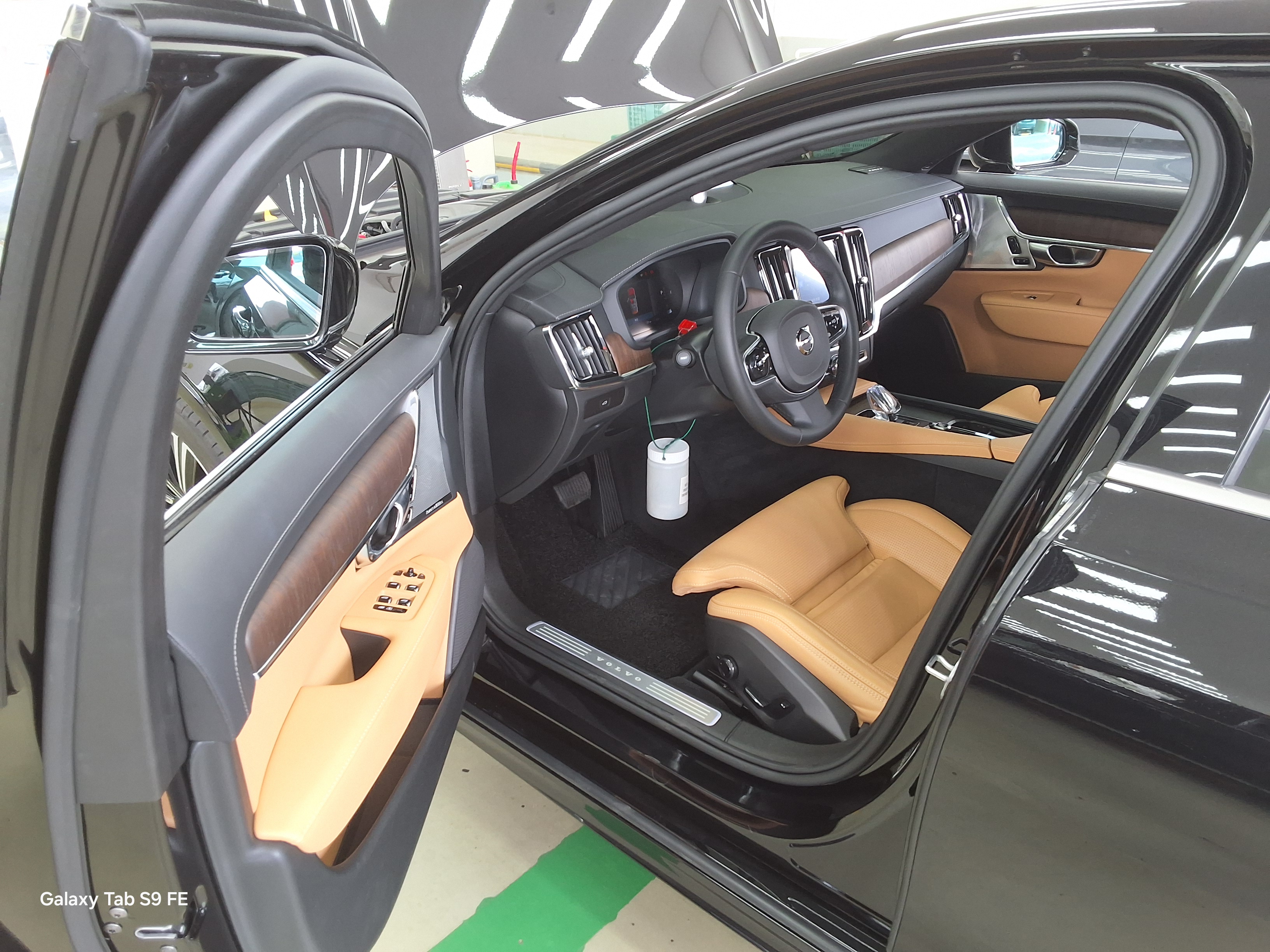 Volvo Volvo - 9