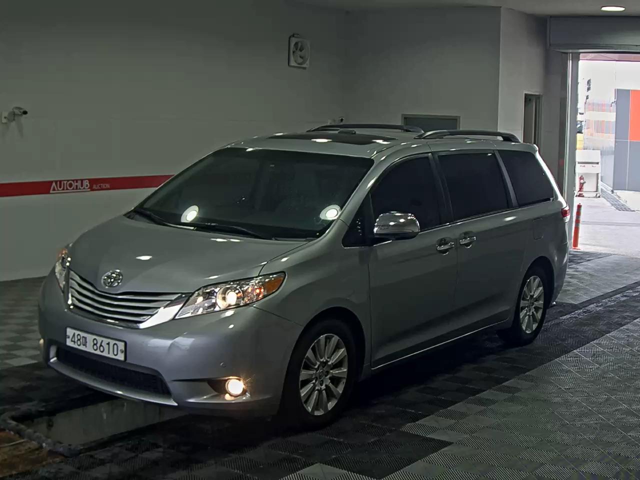 Toyota Sienna