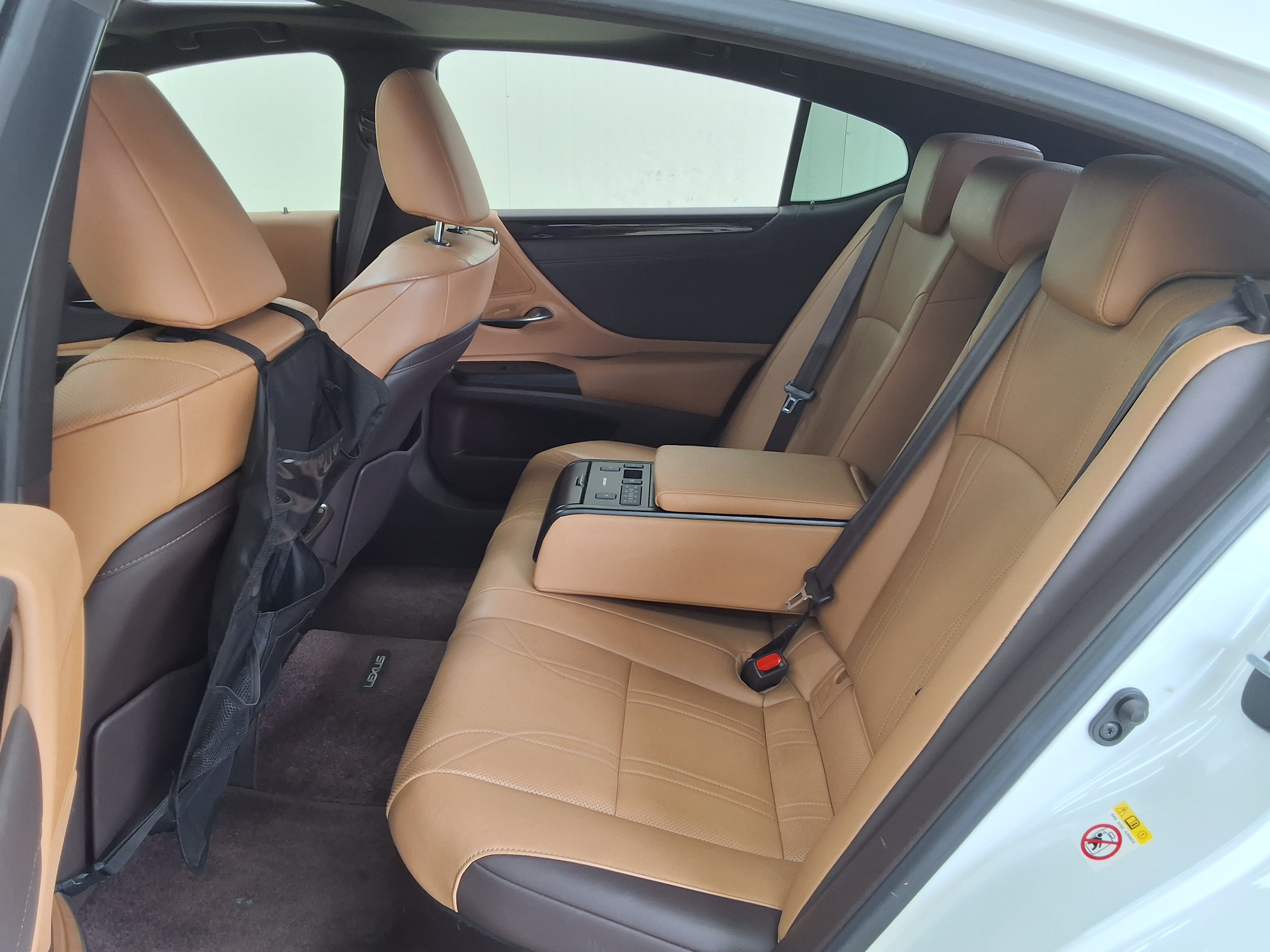 LEXUS ES - 11