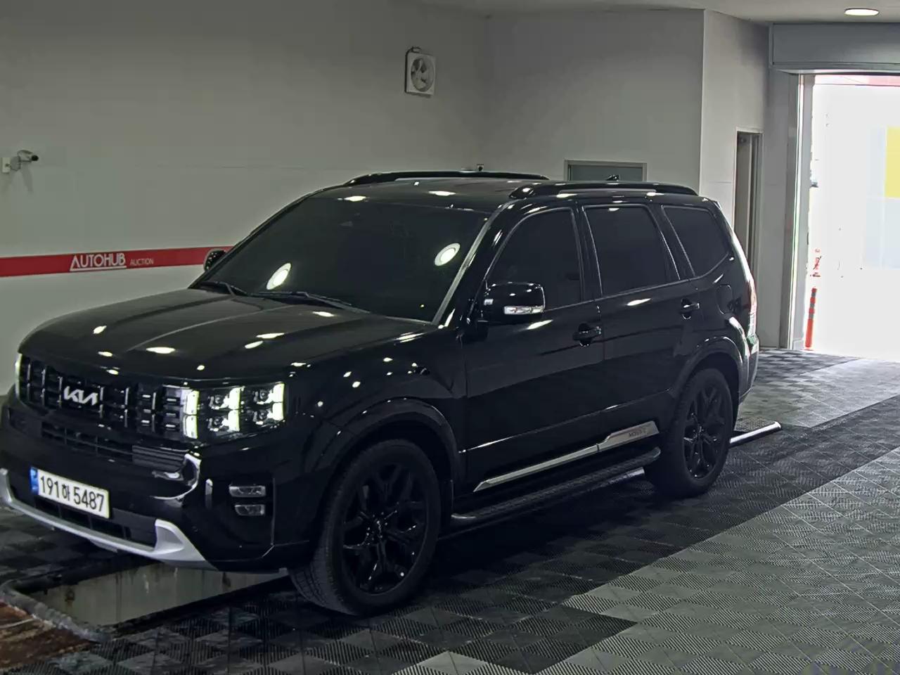 Kia BORREGO