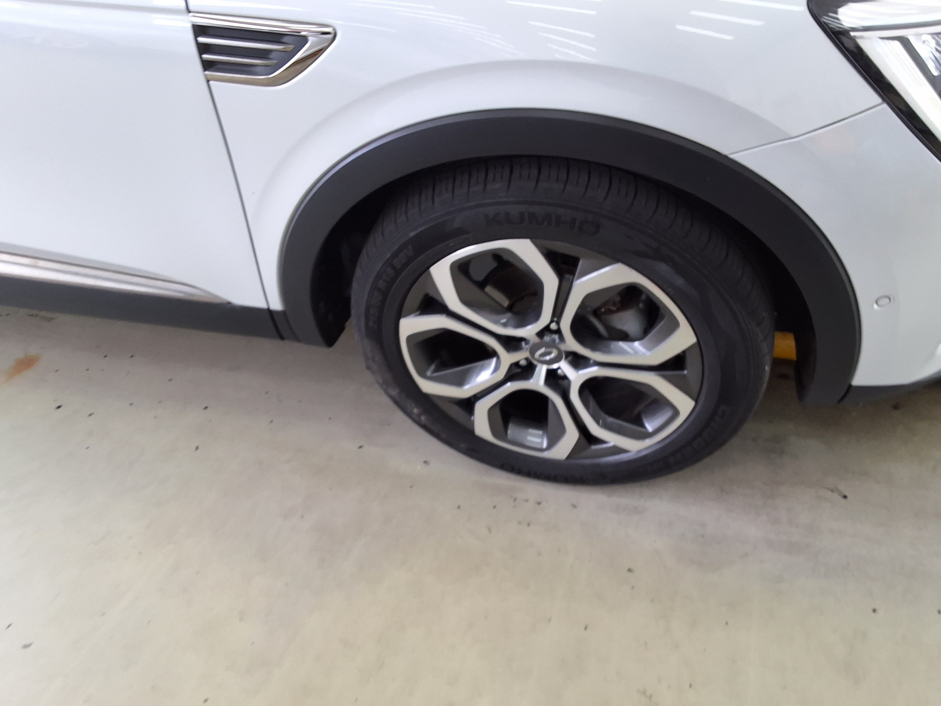 Renault Samsung XM3 - 19