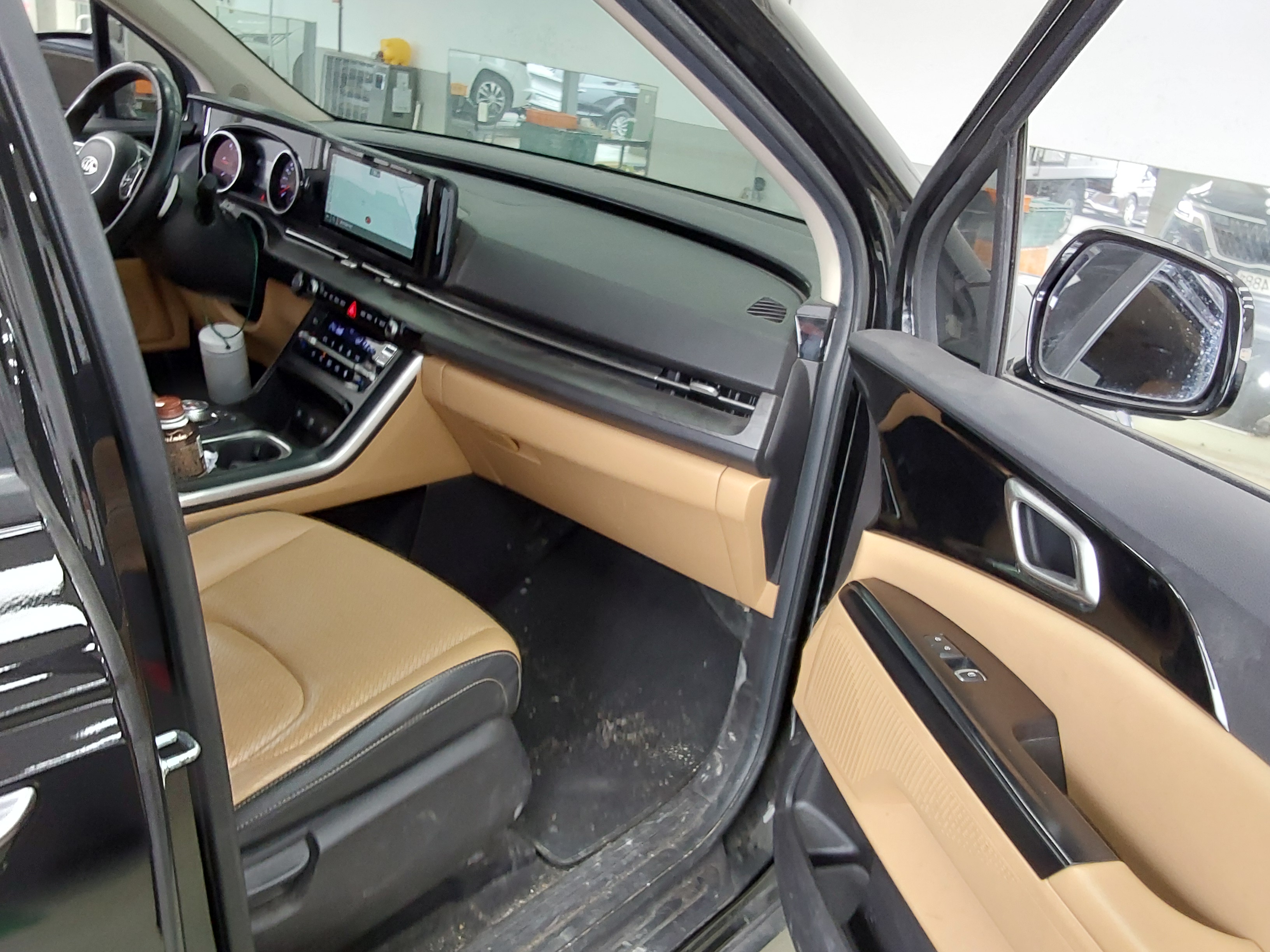 Kia Carnival 2021 - Image 13