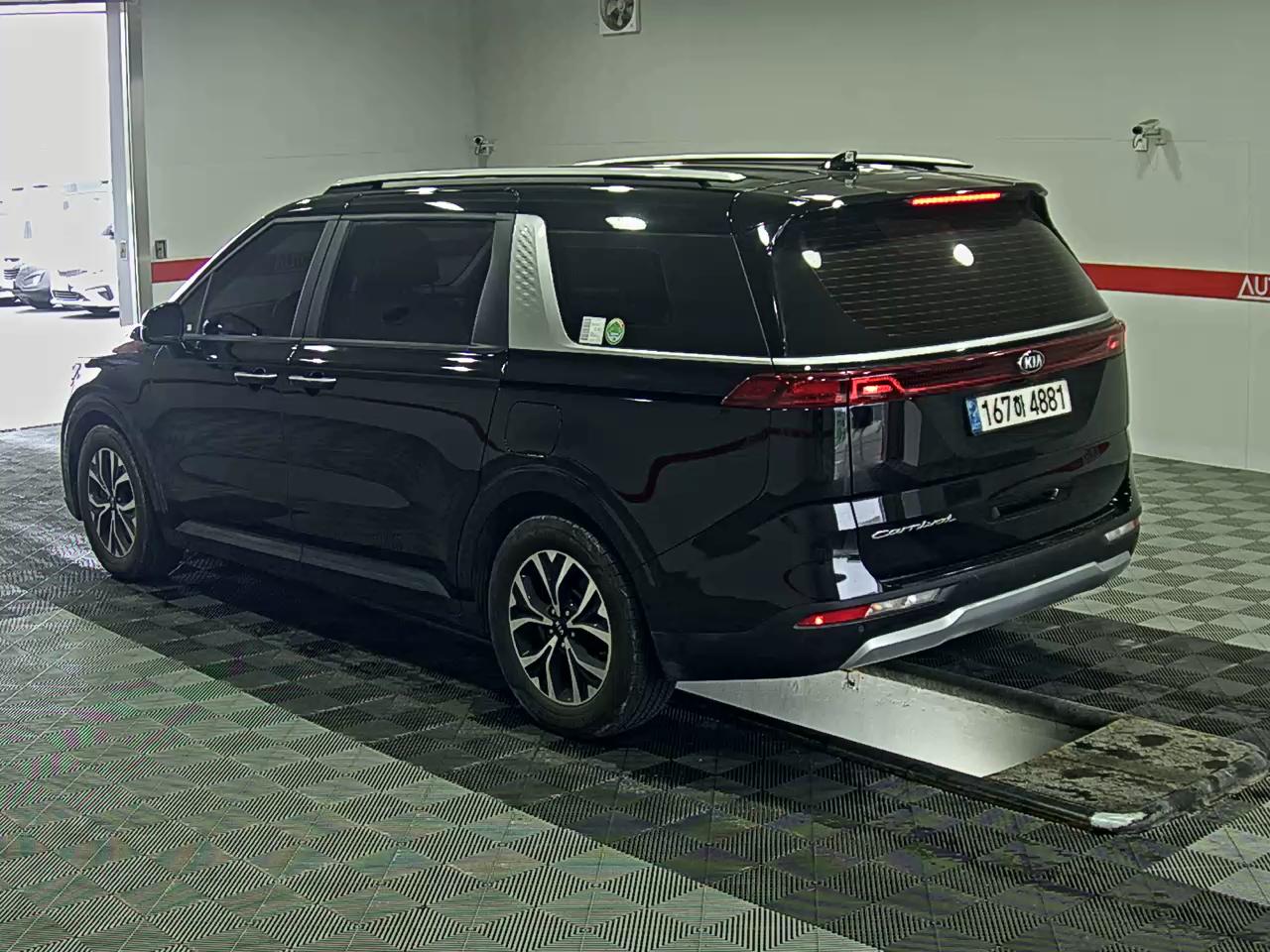 Kia Carnival 2021 - Image 5