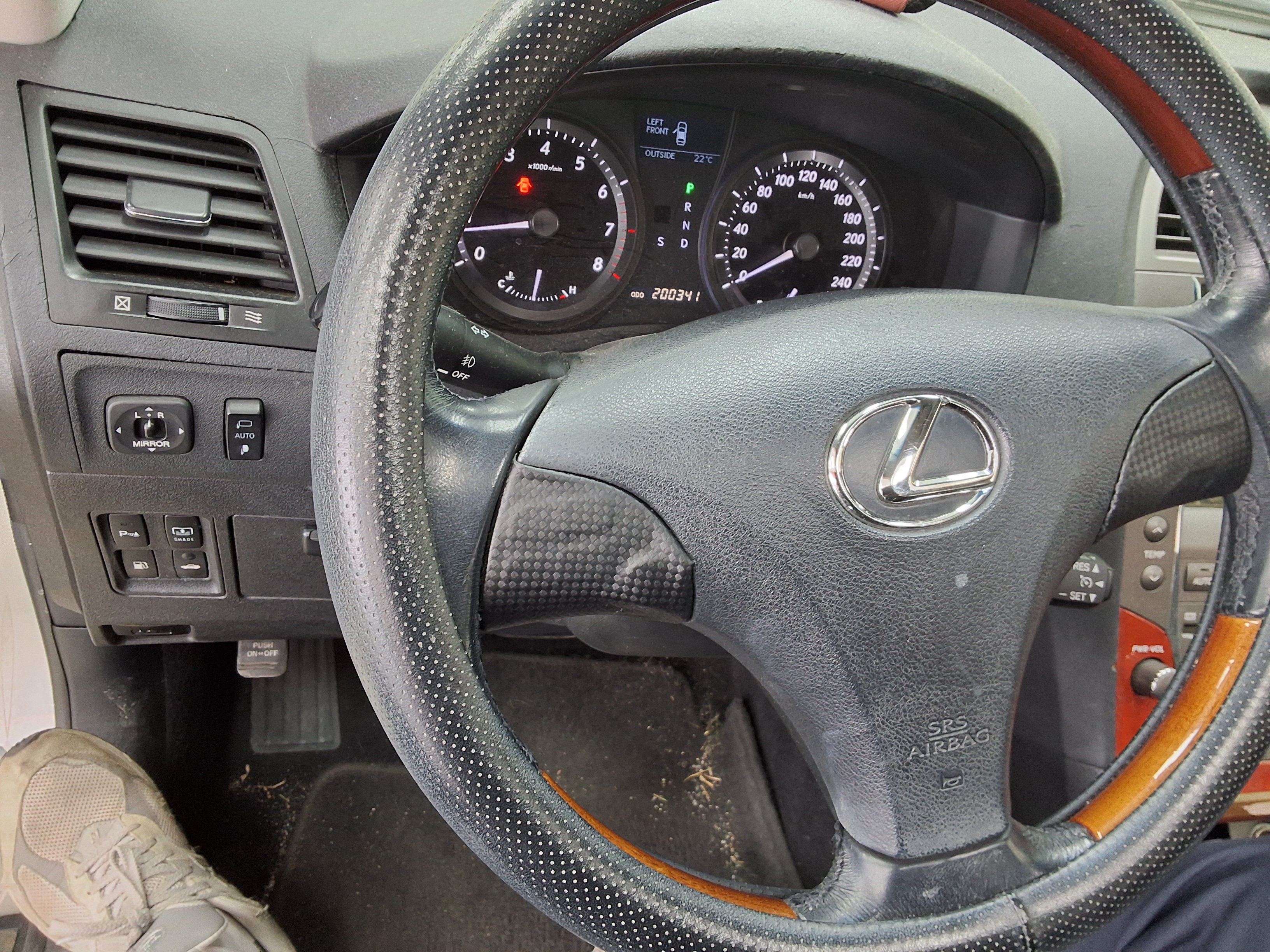LEXUS ES - 16