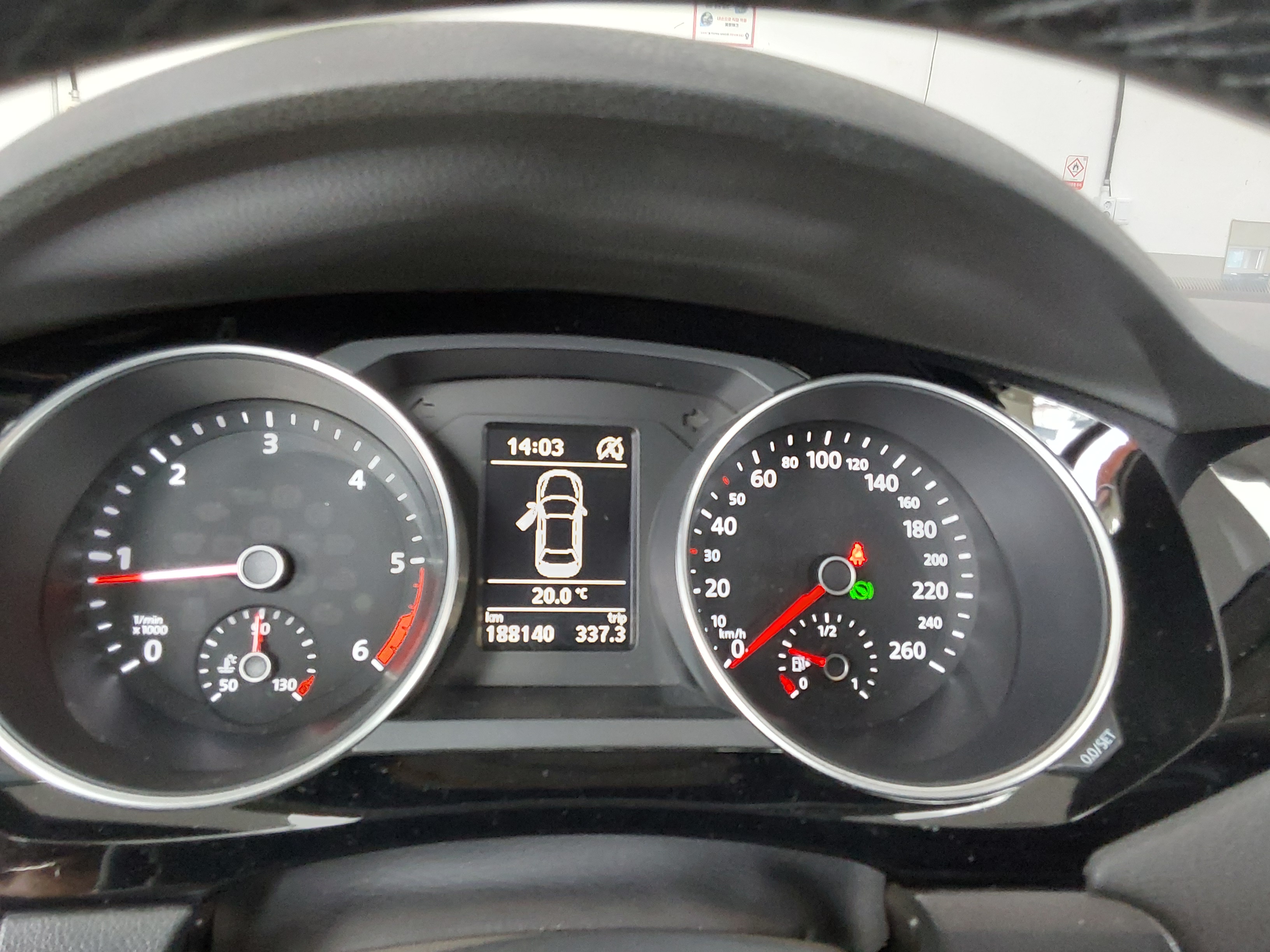 Volkswagen Jetta - 8