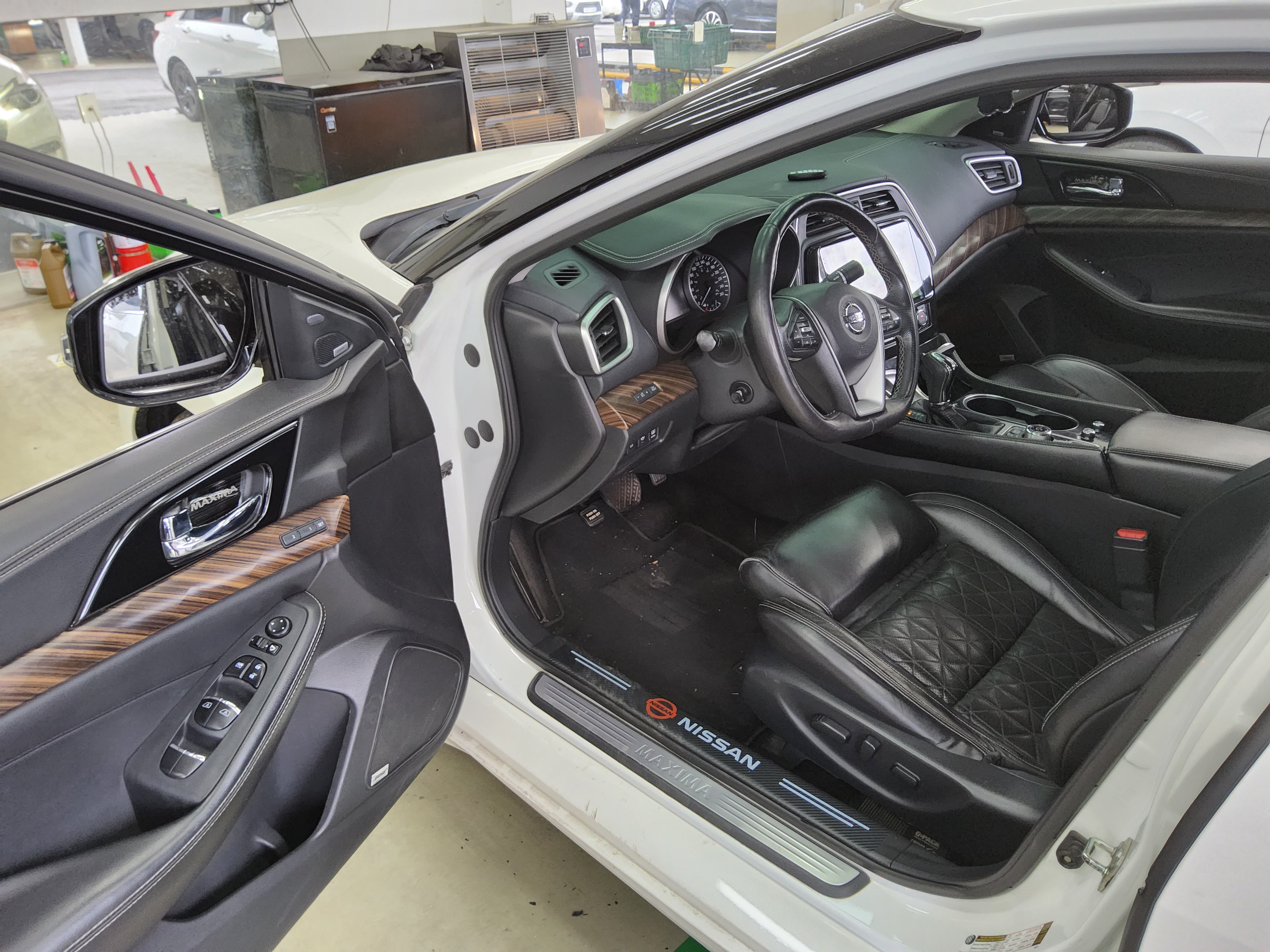 Nissan Maxima 2017 - Image 9