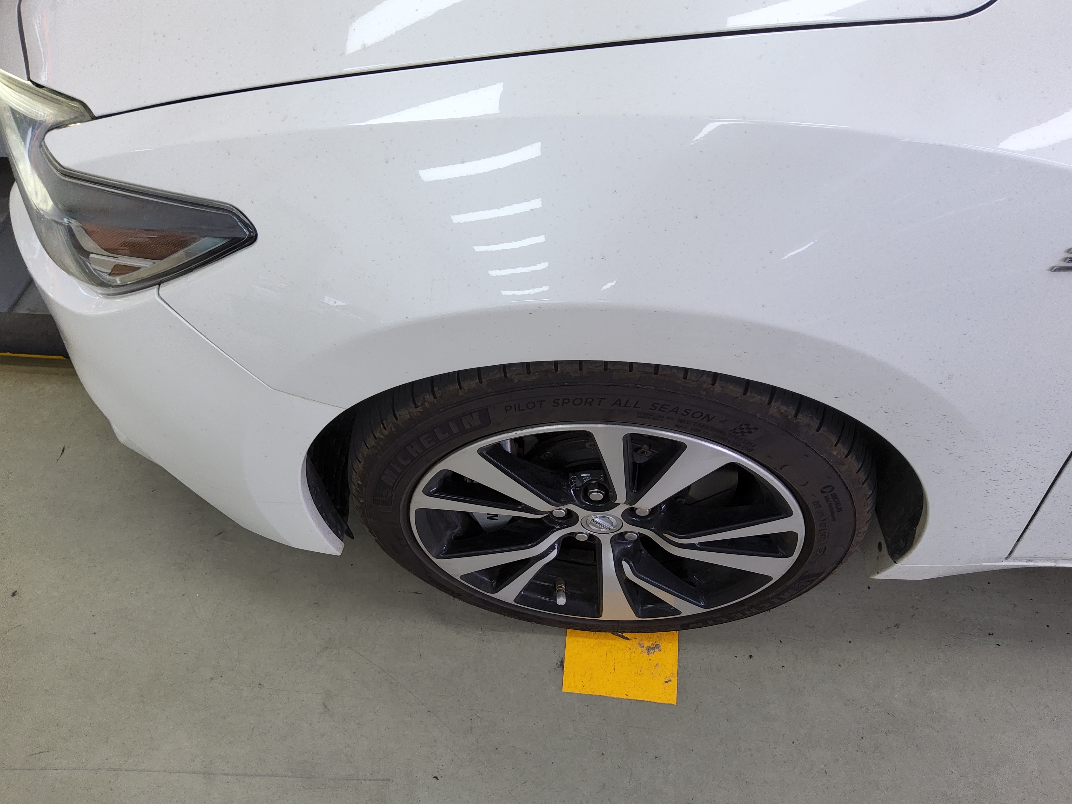 Nissan Maxima 2017 - Image 19