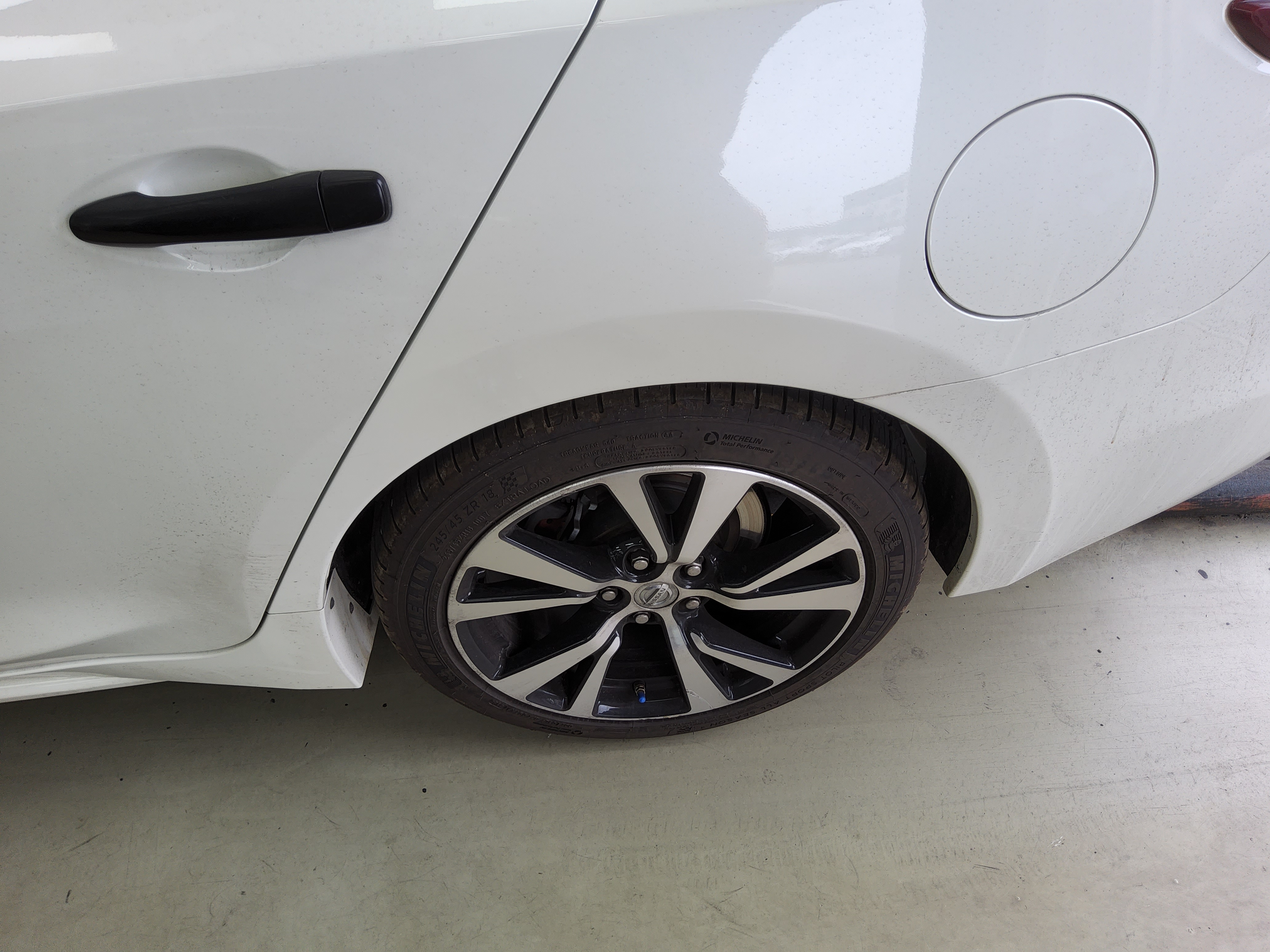 Nissan Maxima 2017 - Image 20