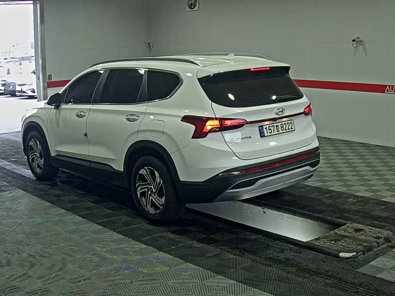 Hyundai Santa Fe 2021 - Image 5