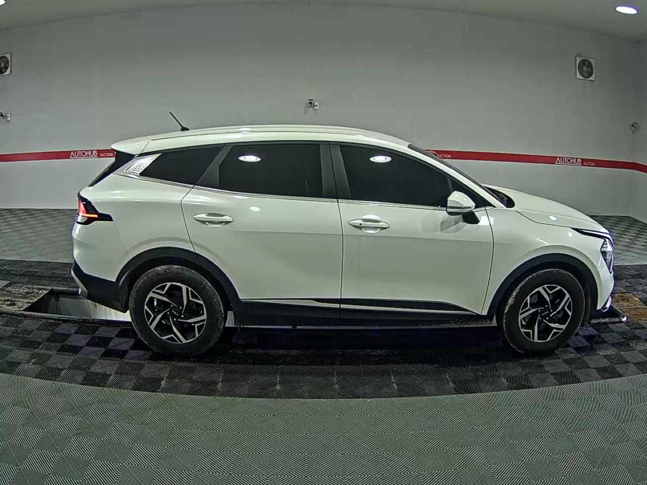 Kia Other 2023 - Image 3