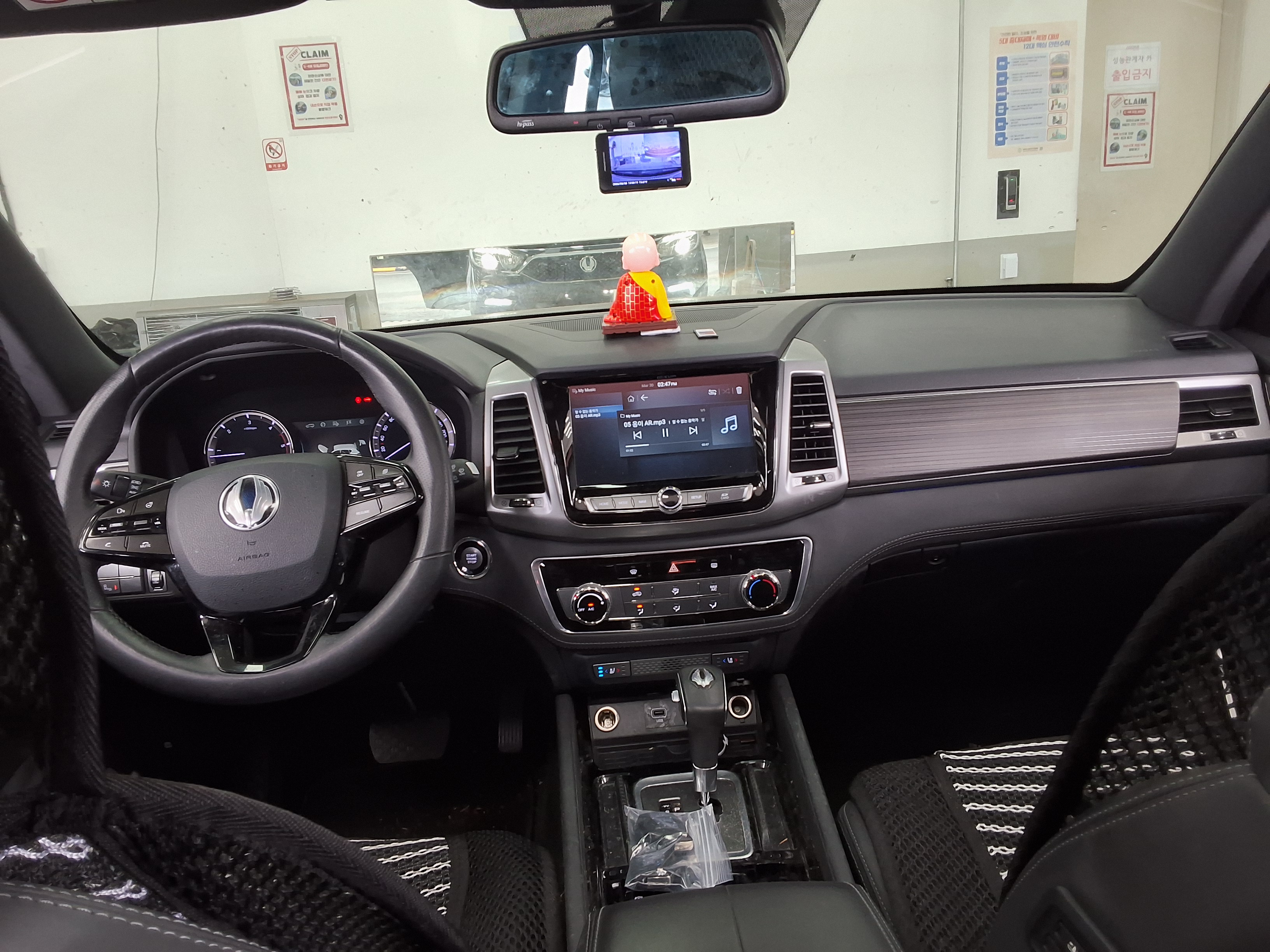 KG Mobility Rexton 2019 - Image 10