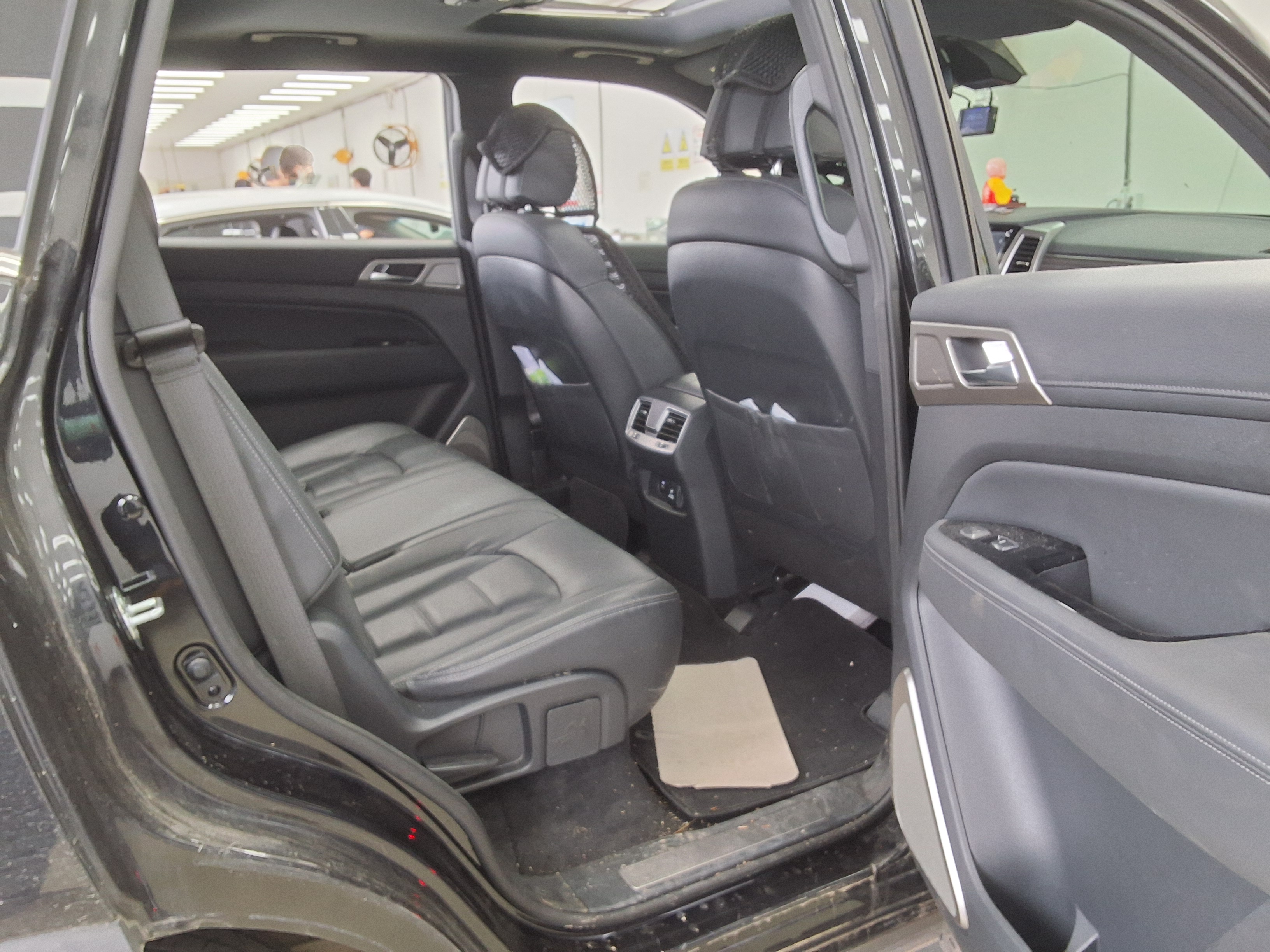 KG Mobility Rexton 2019 - Image 12