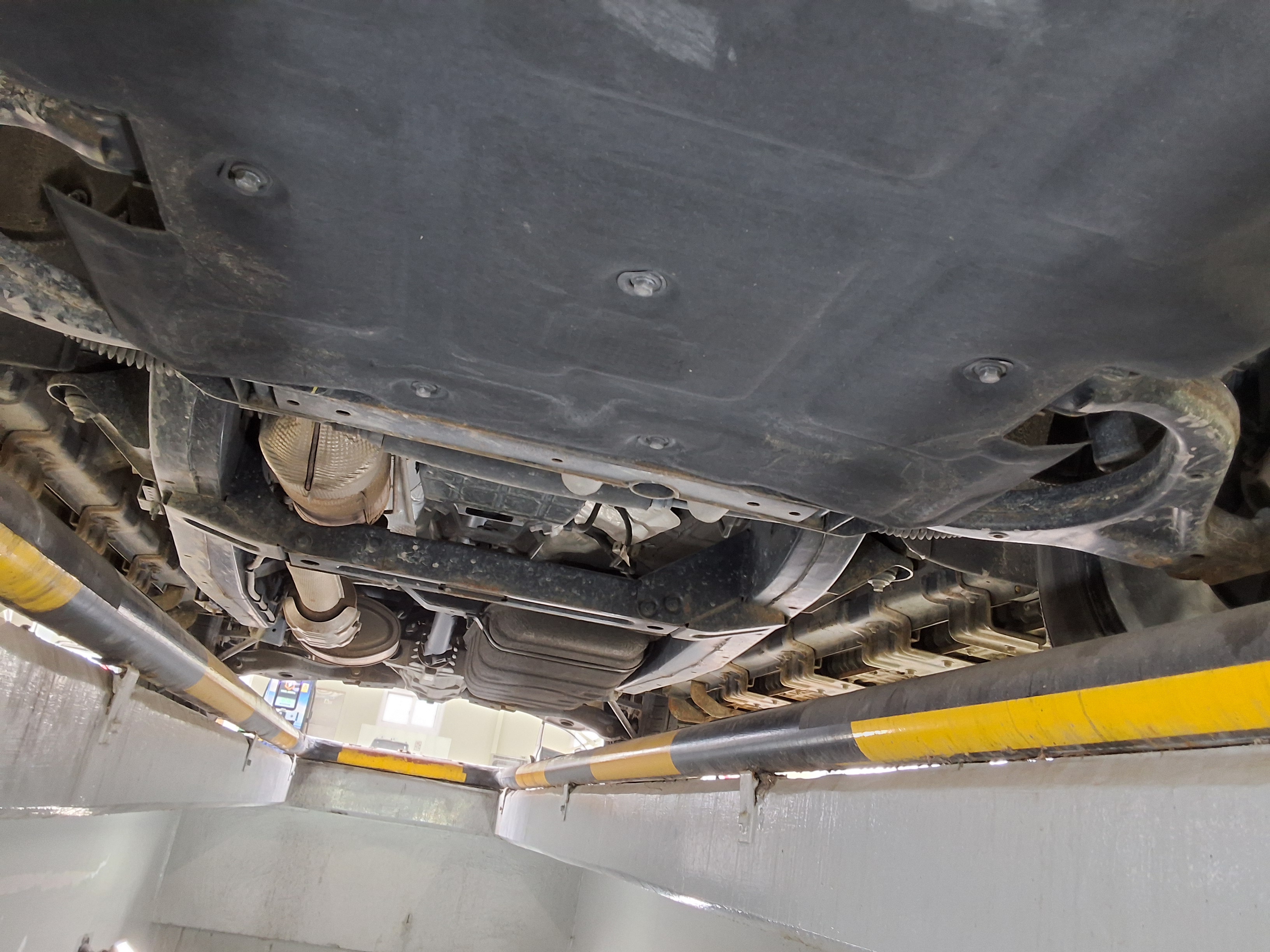 KG Mobility Rexton 2019 - Image 21