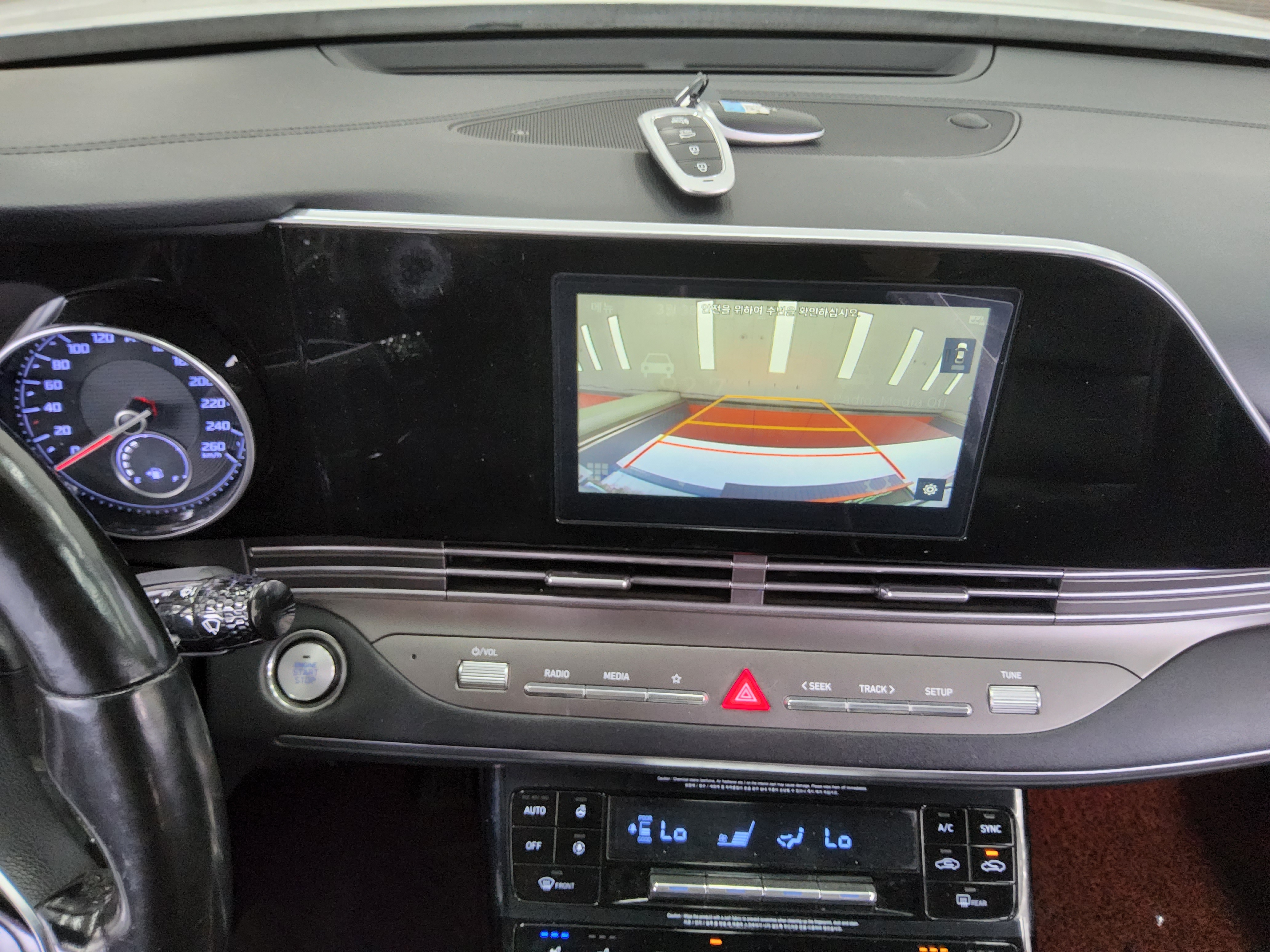 Hyundai Grandeur 2020 - Image 16