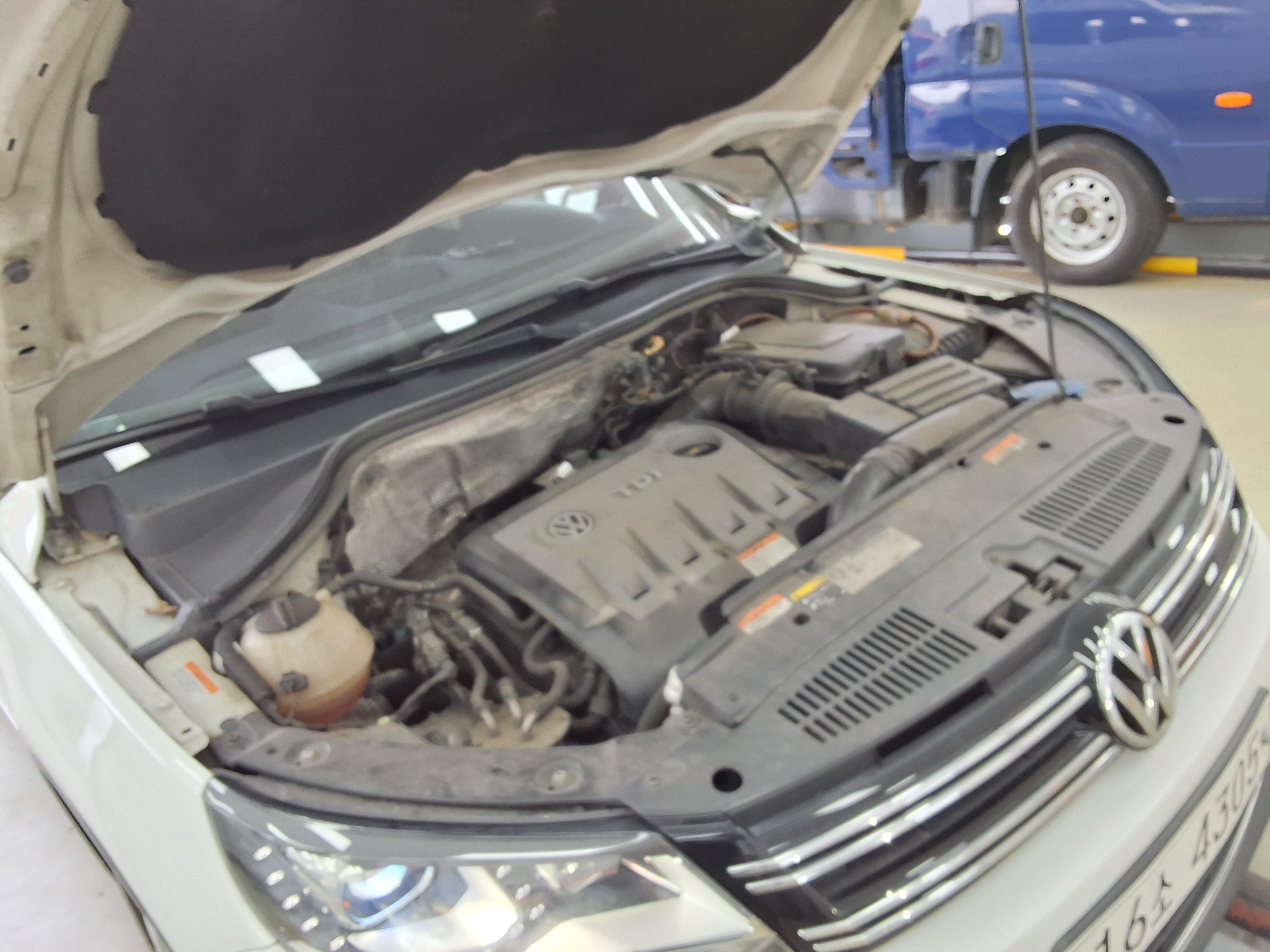 Volkswagen Tiguan - 17