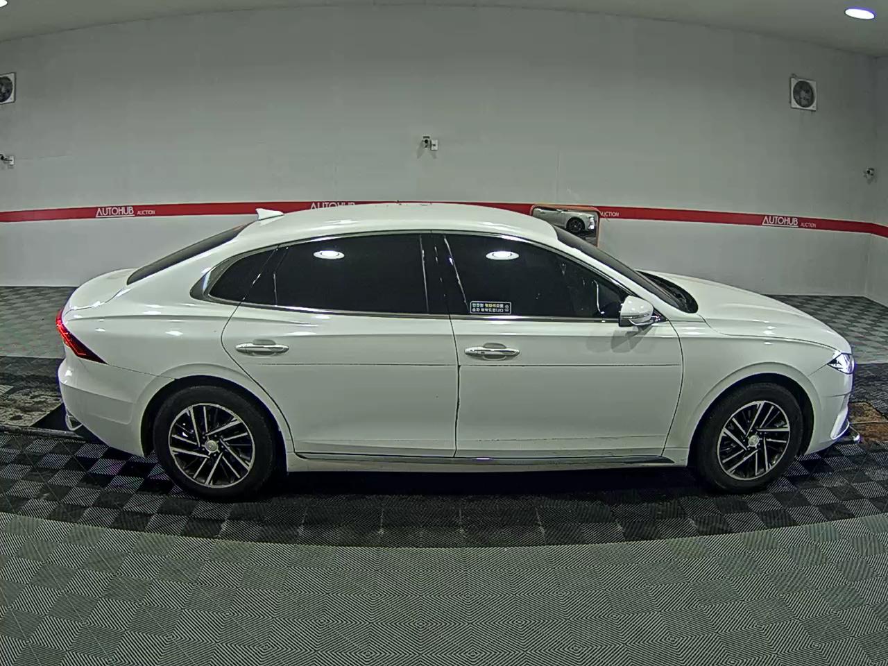 Hyundai Grandeur 2020 - Image 3