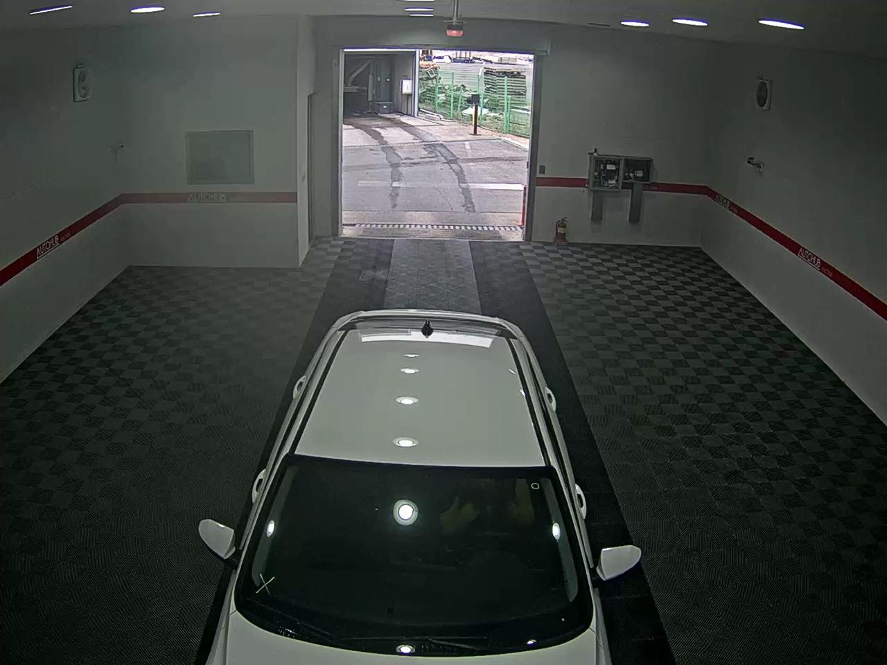 Hyundai Elantra 2023 - Image 6