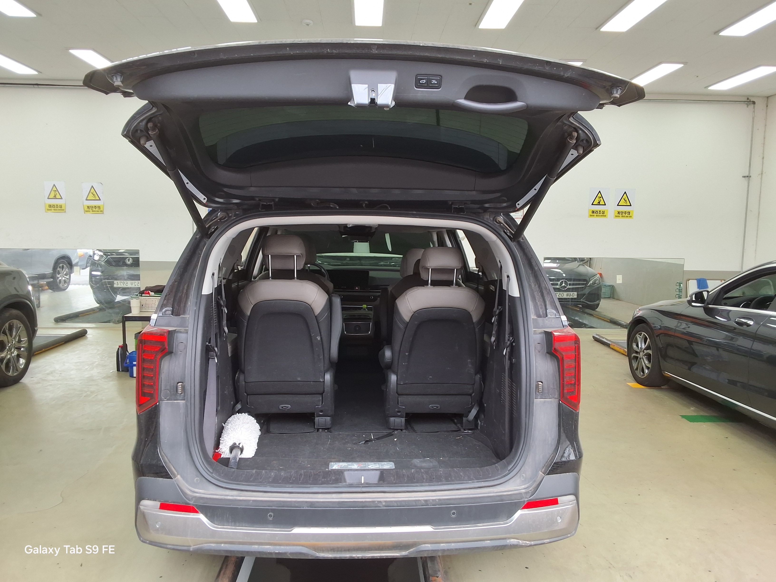 2025 - kia carnival