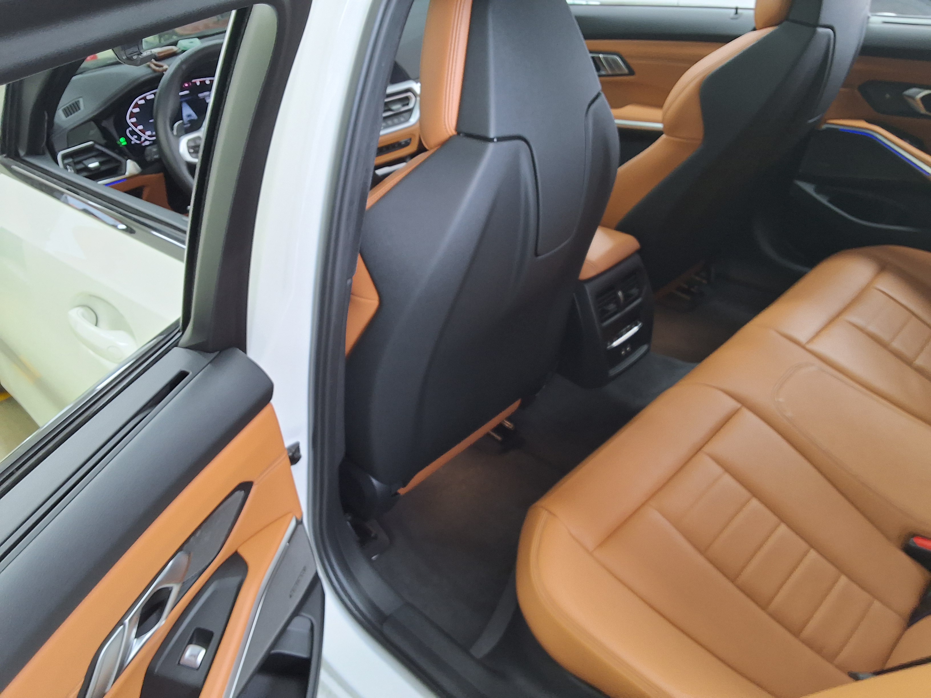 BMW 3 시리즈 - 11
